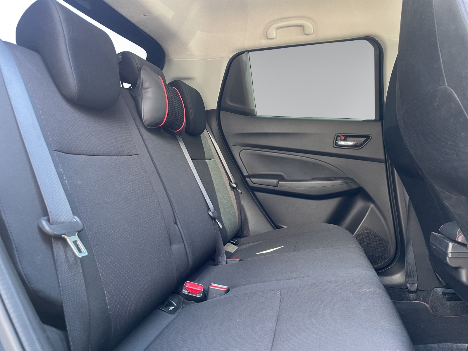 SUZUKI Swift Sport 1.4i 16V Compact Top Hybrid-image-10