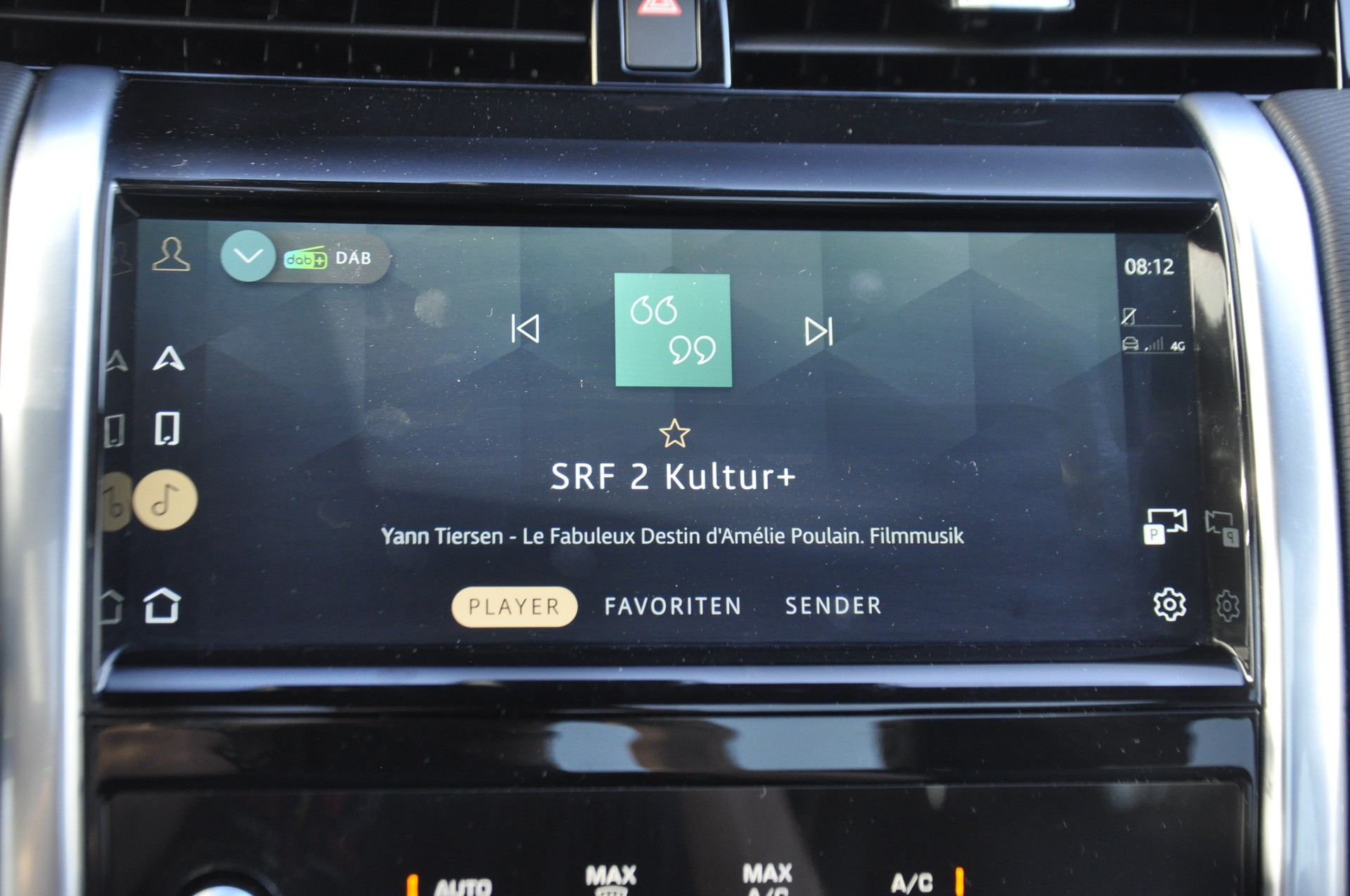 LAND ROVER Discovery Sport R Dyn P300e 1.5 PHEV SE AT8-image-11