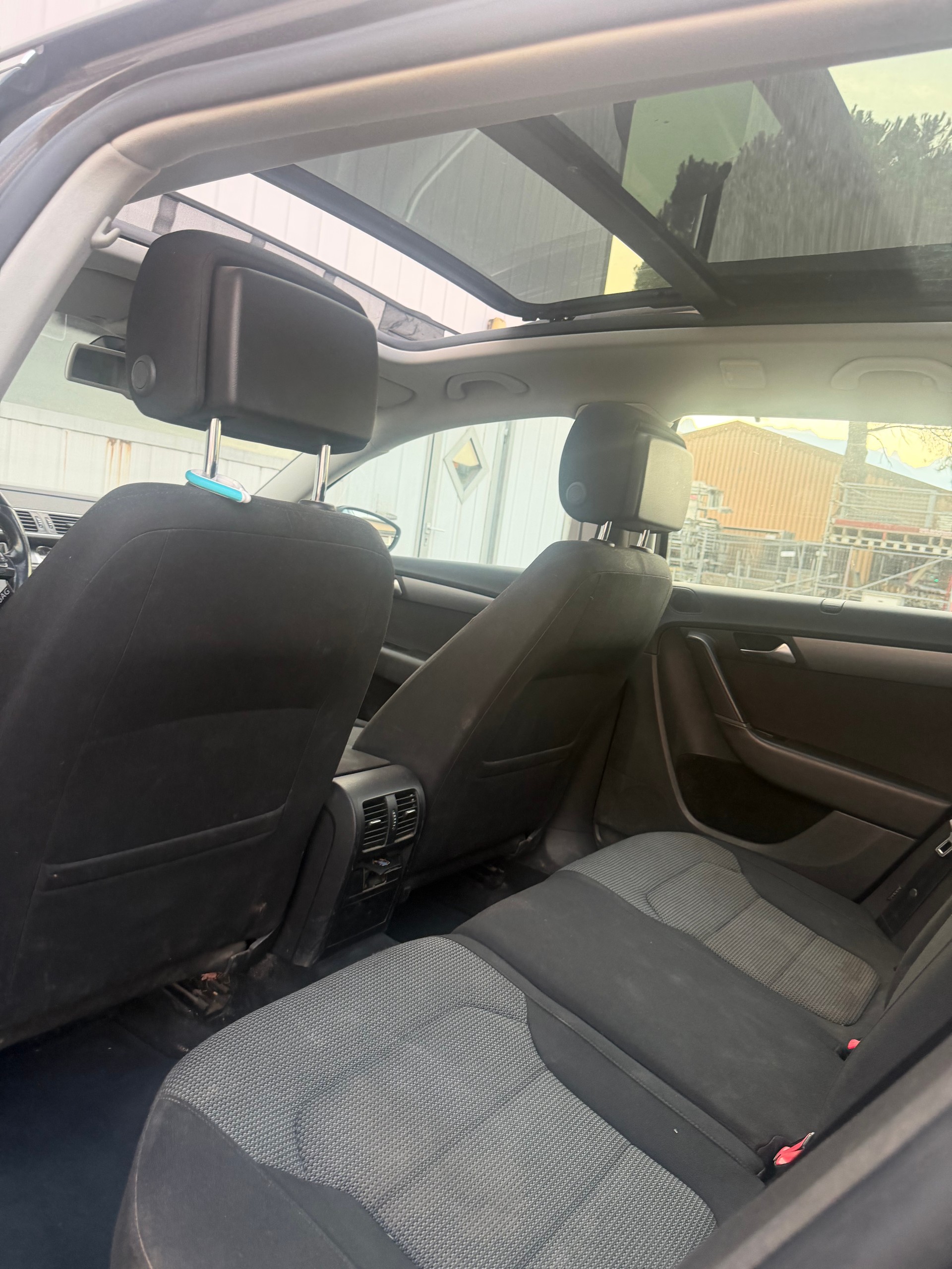 VW Passat Variant 2.0 TDI BMT Highline 4MDSG-image-6