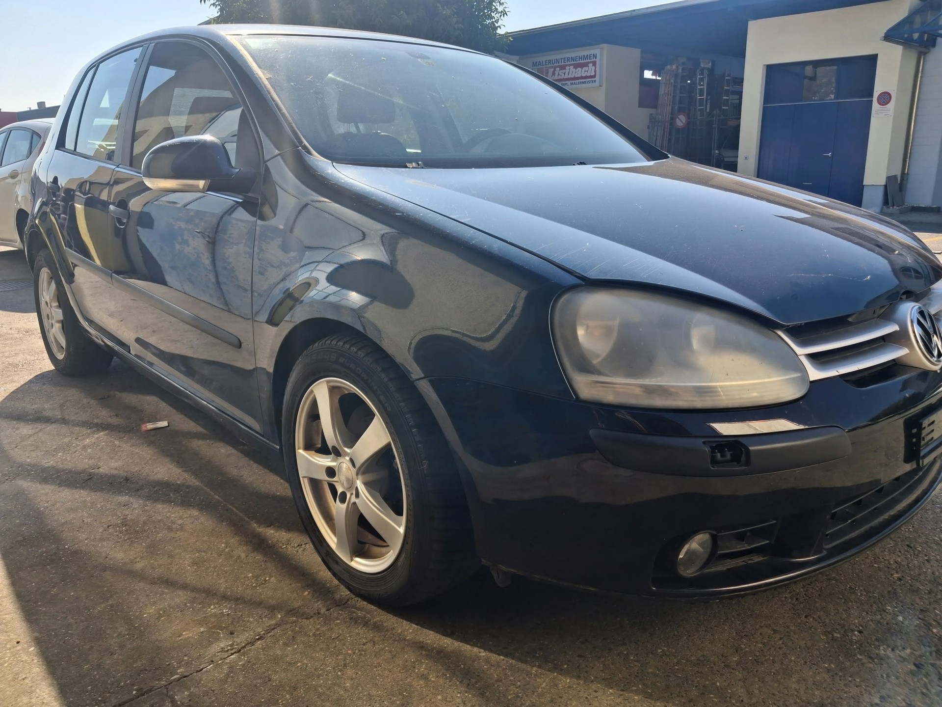 VW Golf 2.0 FSI Sportline 4Motion-image-2