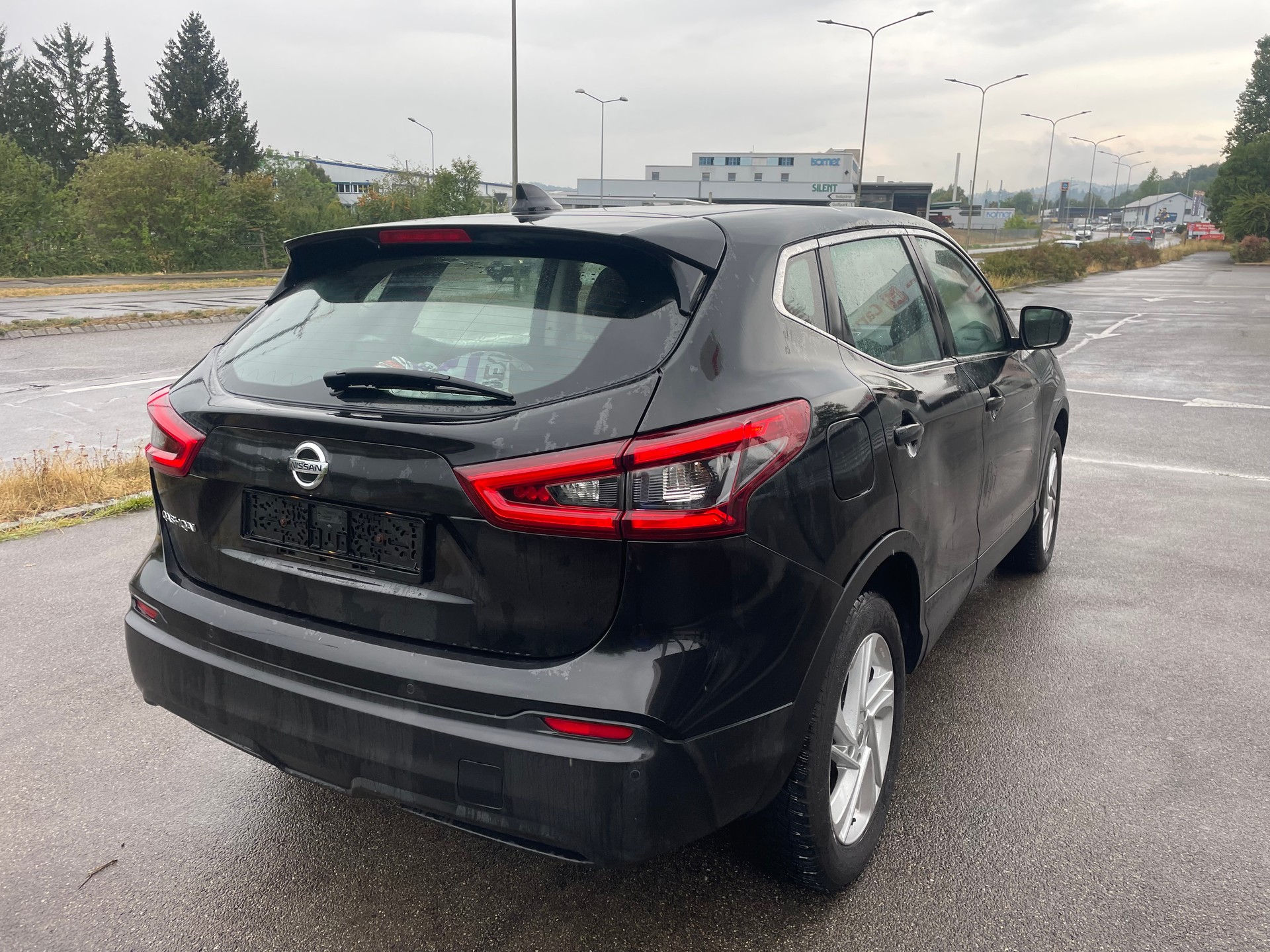 NISSAN Qashqai 1.3 DIG-T tekna-image-5