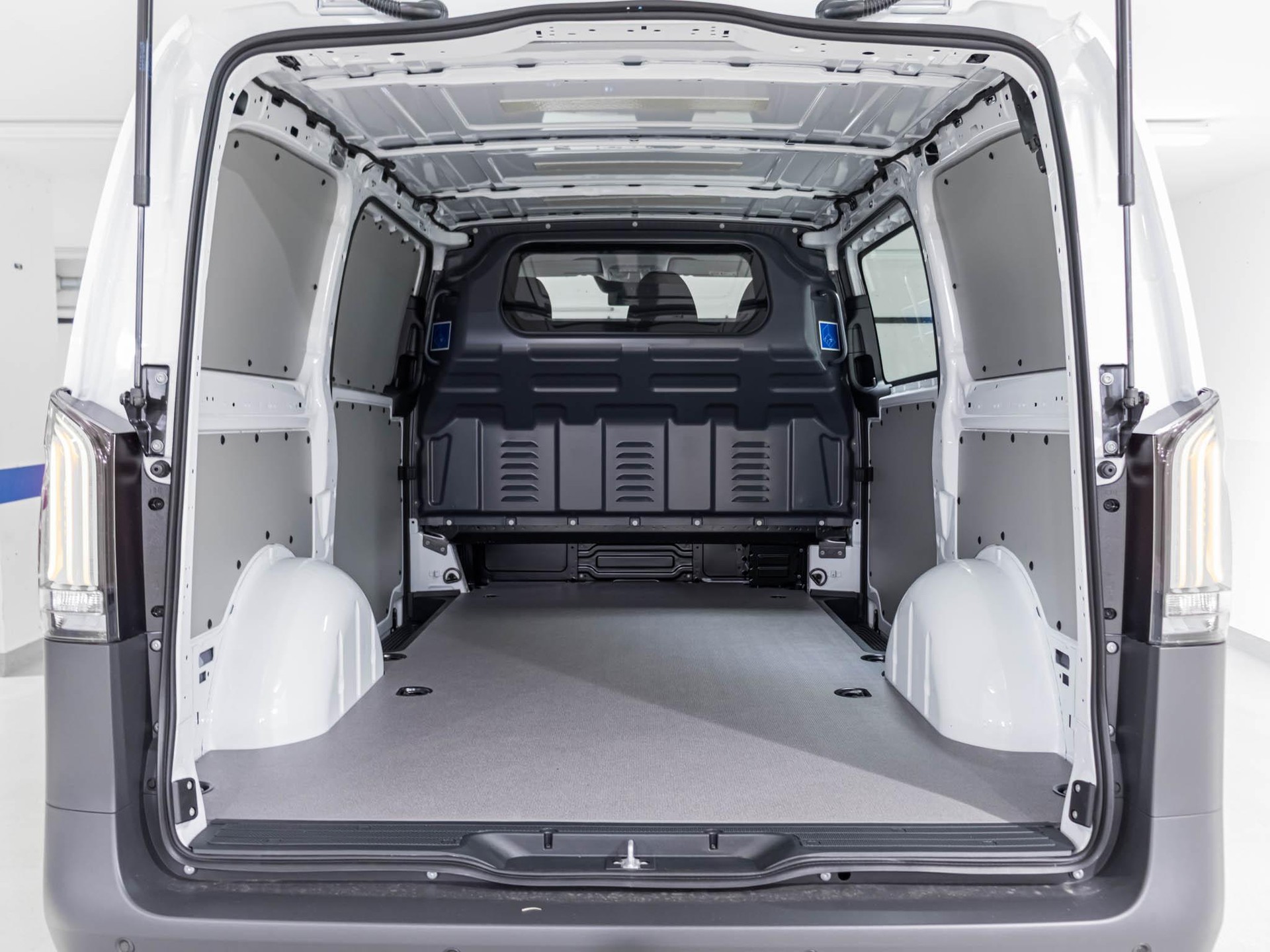 MERCEDES-BENZ Vito 119 CDI 4x4 Kasten Lang-image-11