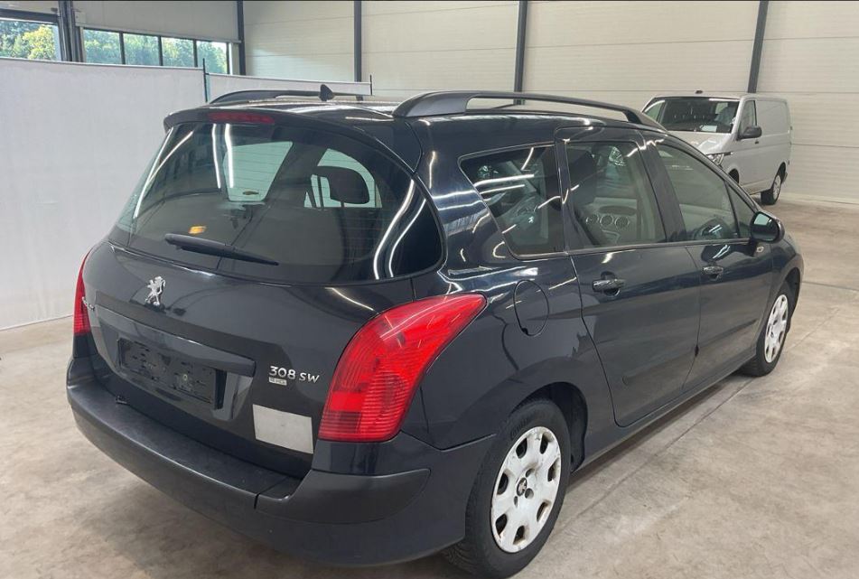 PEUGEOT 308 SW 1.6 HDI Access EGS6-image-3