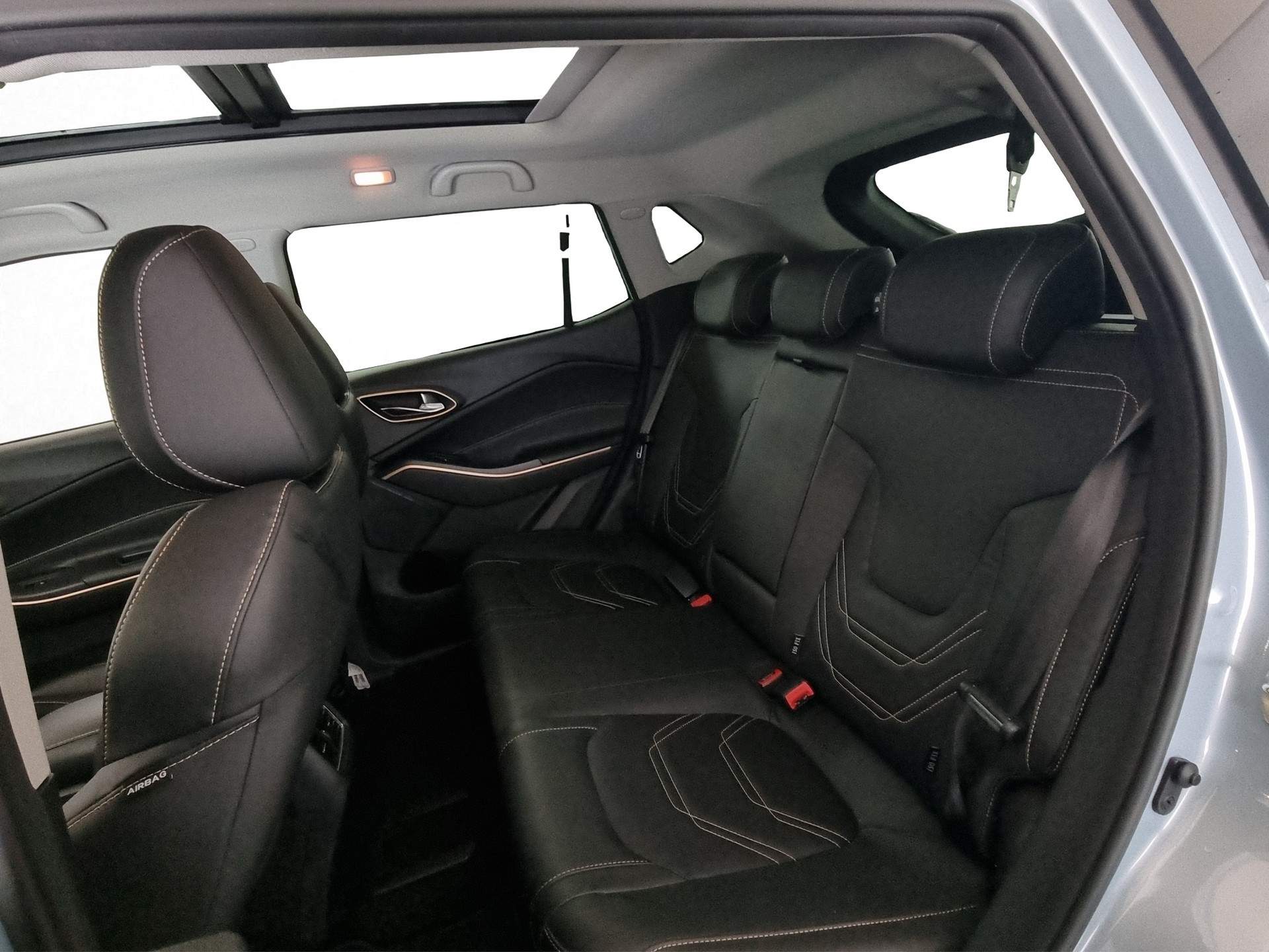 JAC e-JS4 EV Elektro Automat SUV-image-6