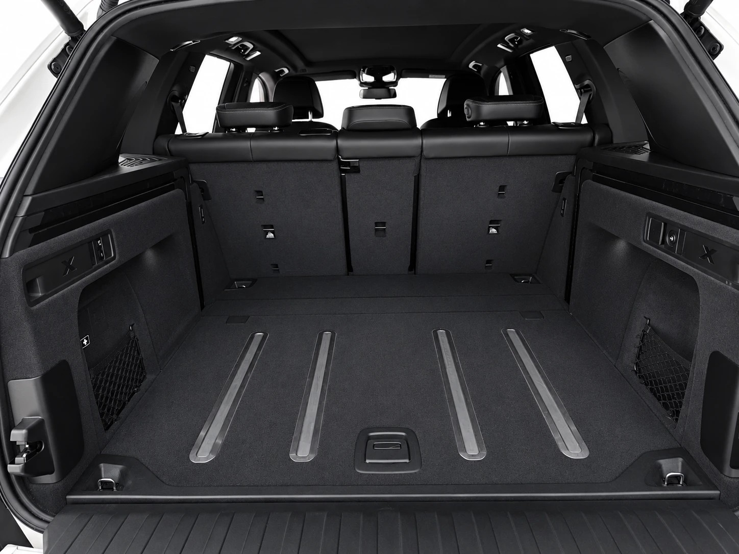 BMW X5 30d xDrive SAG M-Sport CH FAHRZEUG-image-17