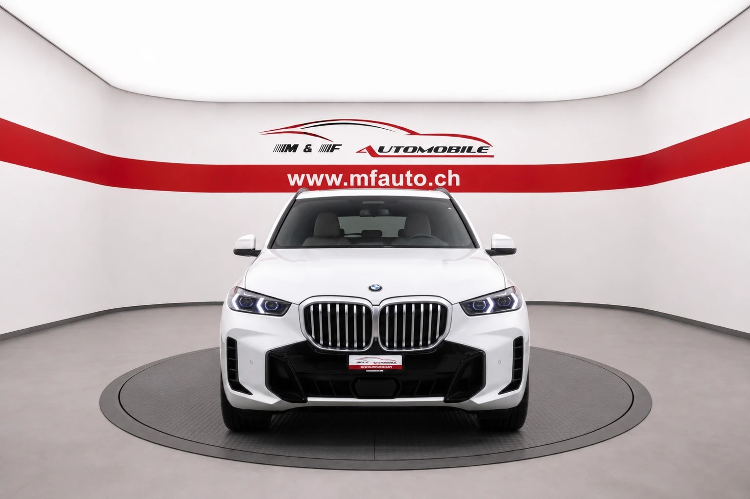 BMW X5 30d xDrive SAG M-Sport CH FAHRZEUG-image-1