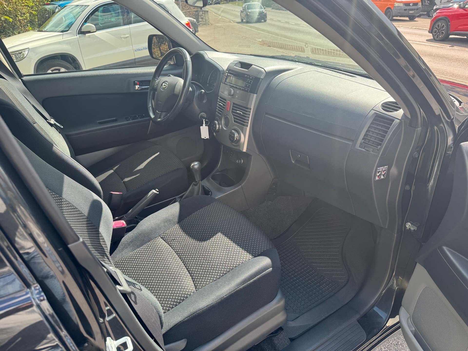 DAIHATSU Terios 1.5 16V SX 4WD-image-5