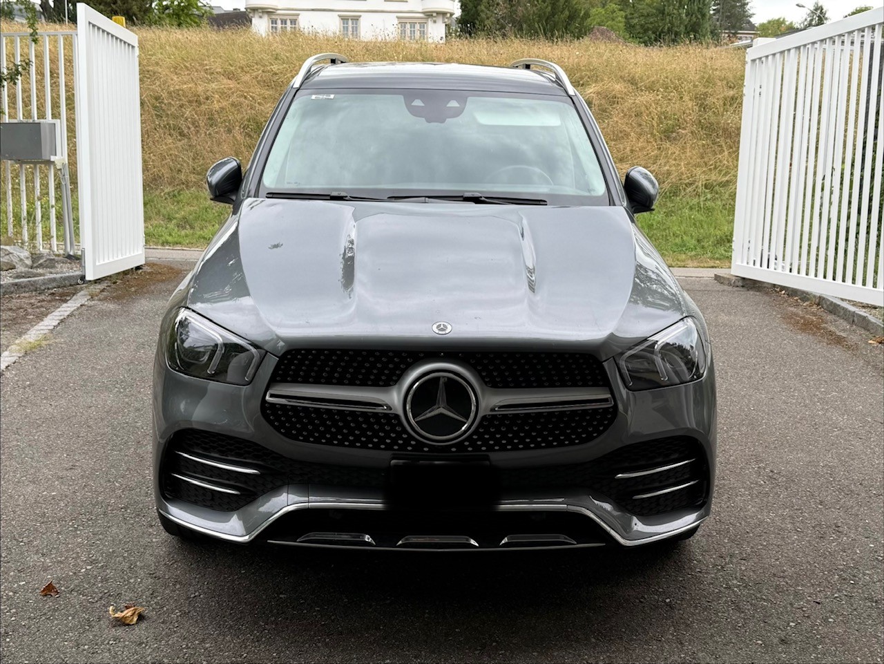 MERCEDES-BENZ GLE 350 de AMG Line 4matic-image-1