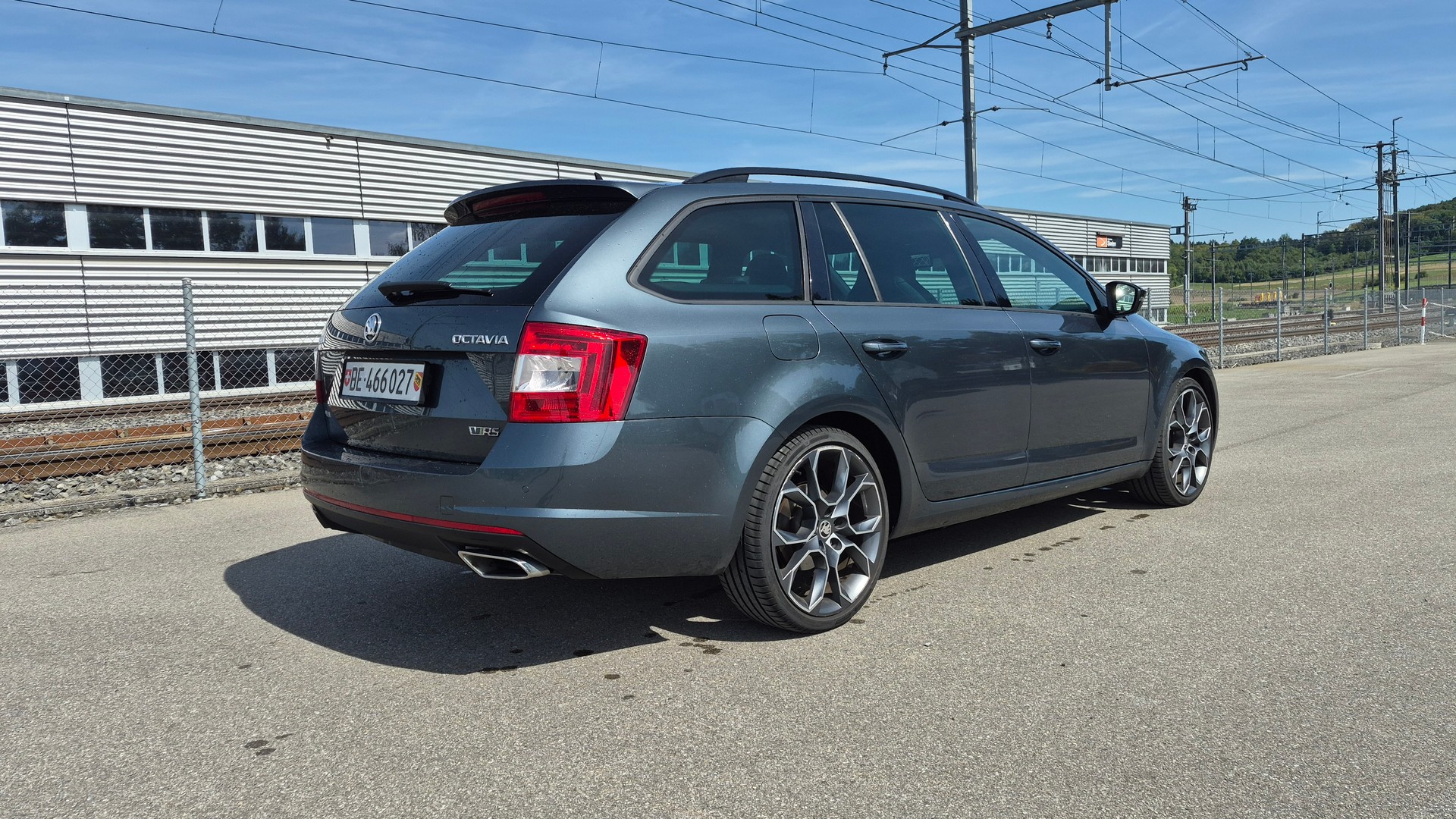 SKODA 2.0 TDI 184 RS 4x4 DSG-image-2
