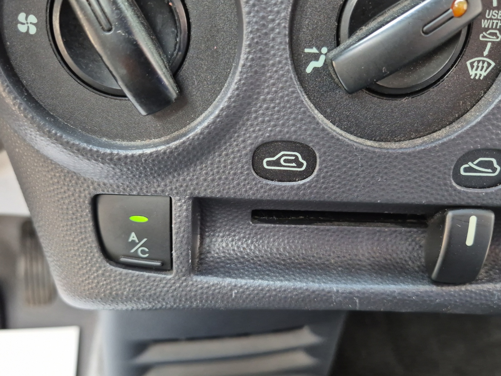 KIA Picanto 1.1 LX-image-11