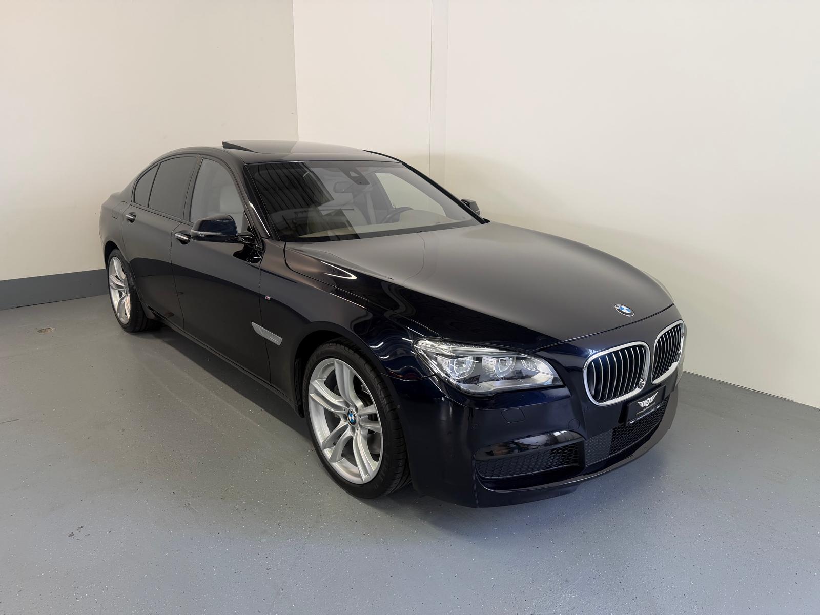 BMW 750i xDrive-image-1