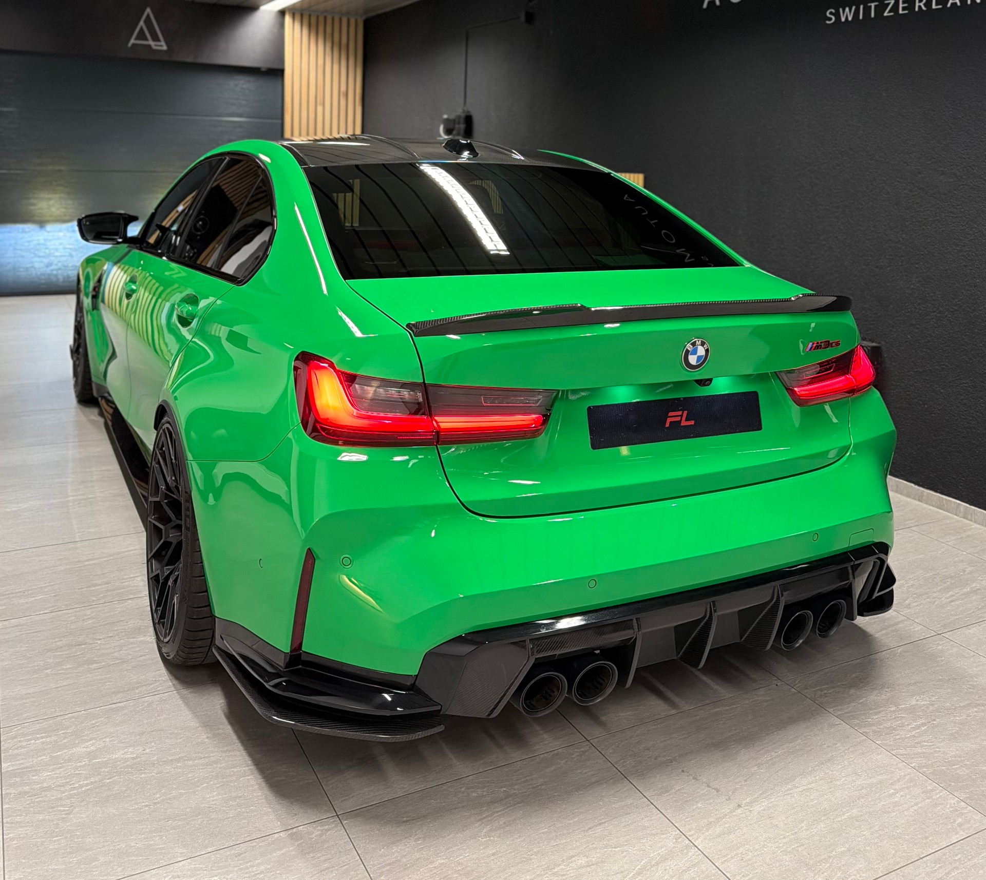 BMW M3 CS-image-2