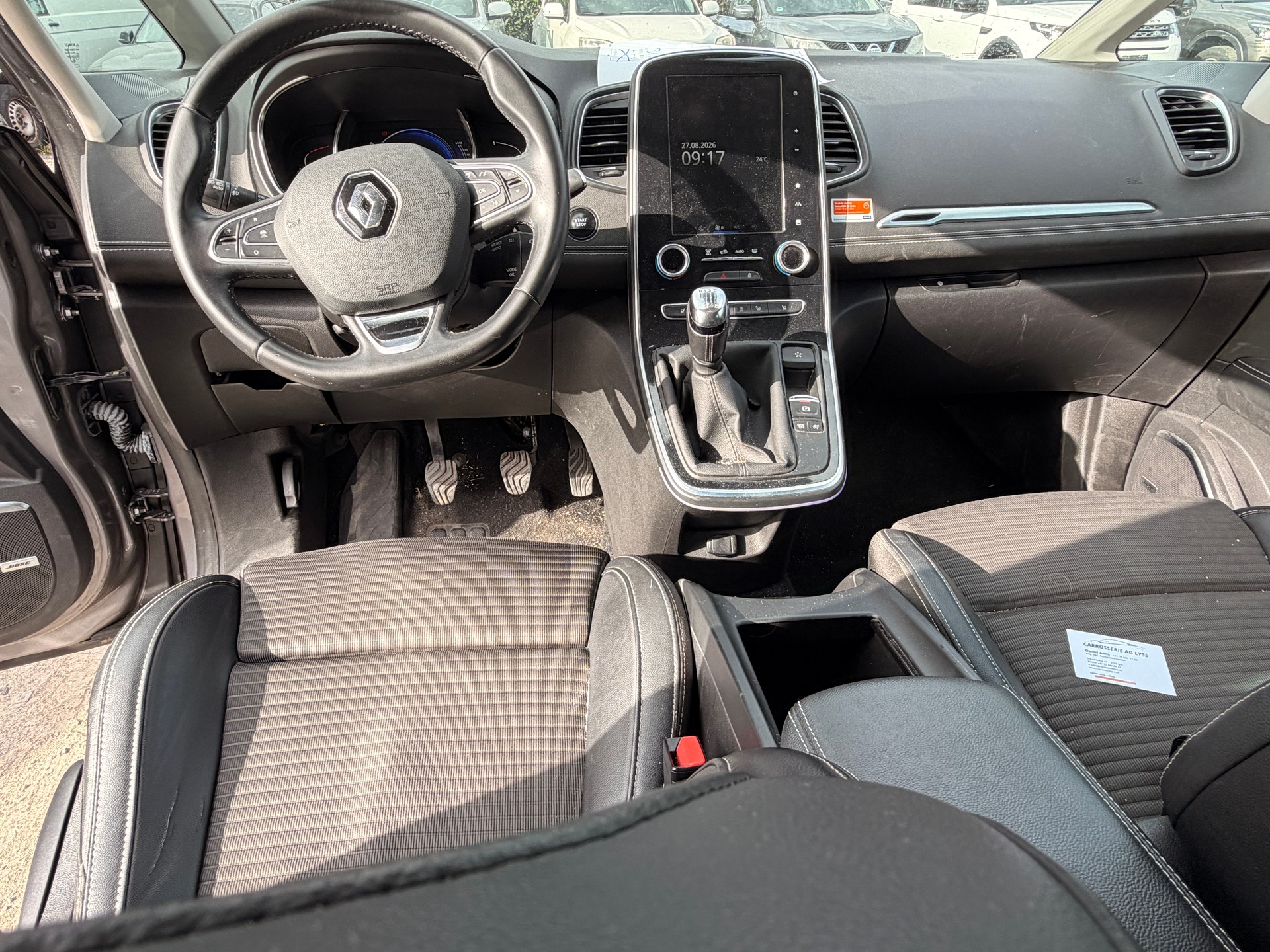 RENAULT Grand Scénic 1.5 dCi Hybrid Assist Bose-image-5