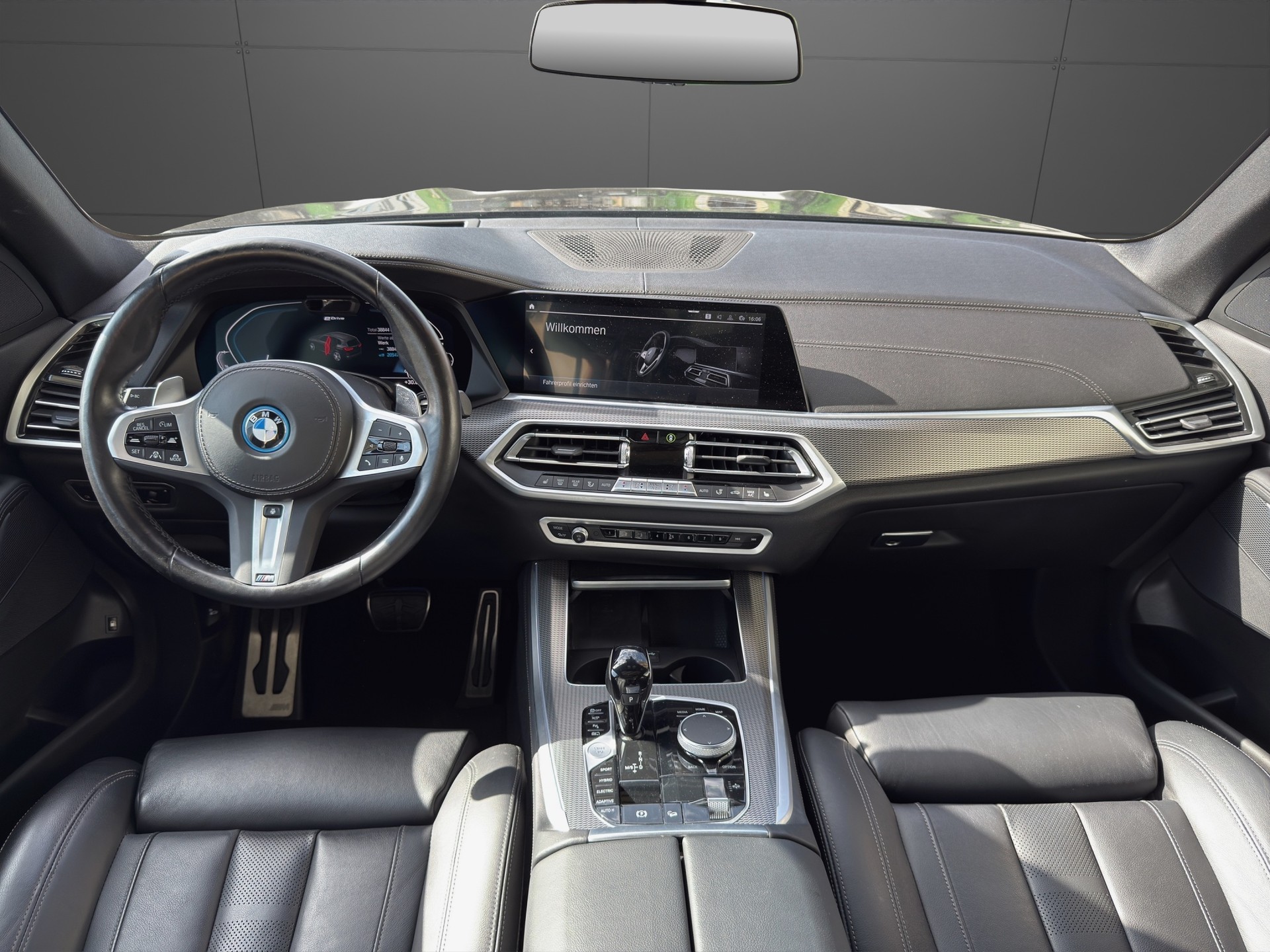 BMW X5 xDrive45e M Sport Steptronic-image-12