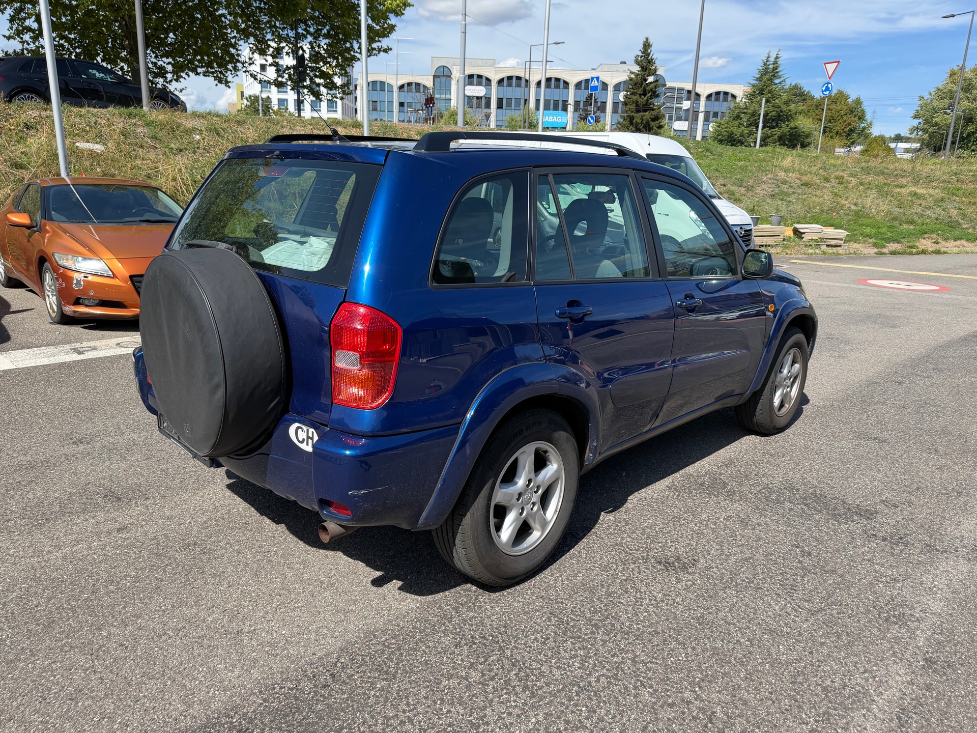 TOYOTA RAV-4 2.0 16V Linea Sol-image-2