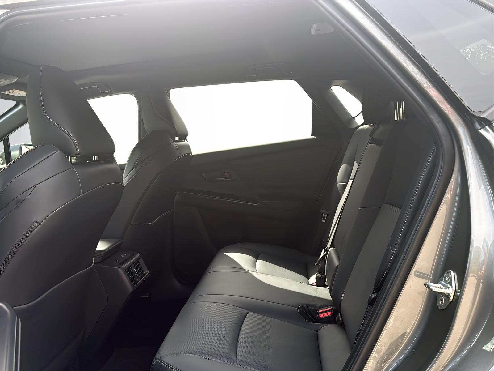 TOYOTA bZ4X Premium AWD-image-8