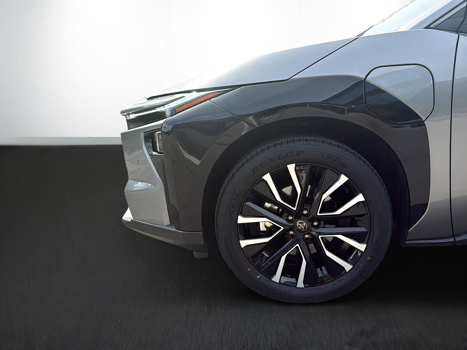 TOYOTA bZ4X Premium AWD-image-3