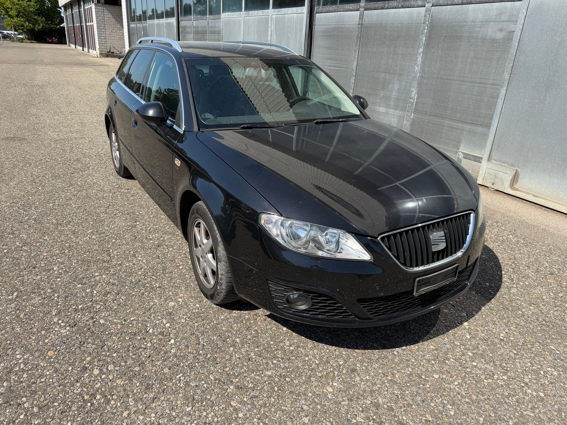 SEAT Exeo ST 2.0 TDI Style multitronic-image-1