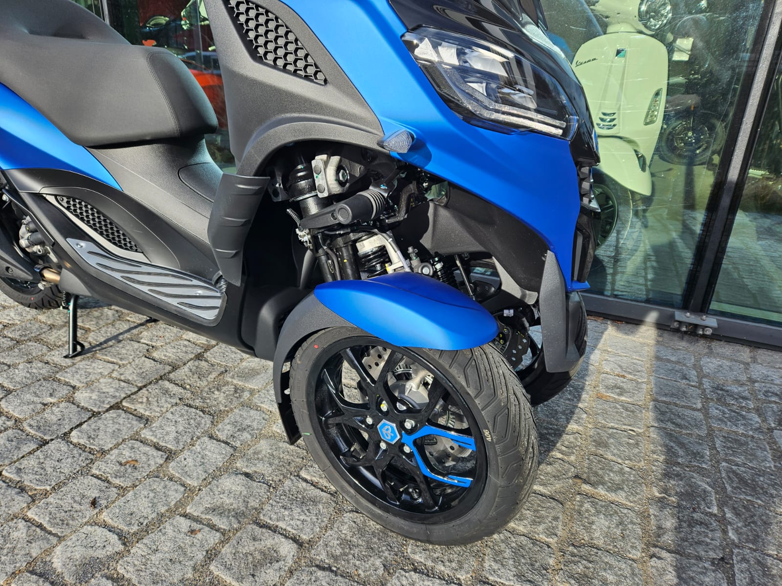 PIAGGIO MP3 310 Sport Euro 5+-showroom-element-3