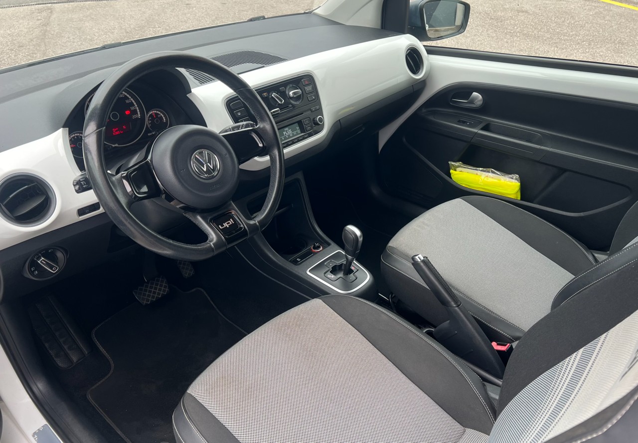 VW Up 1.0 white up ASG-image-6