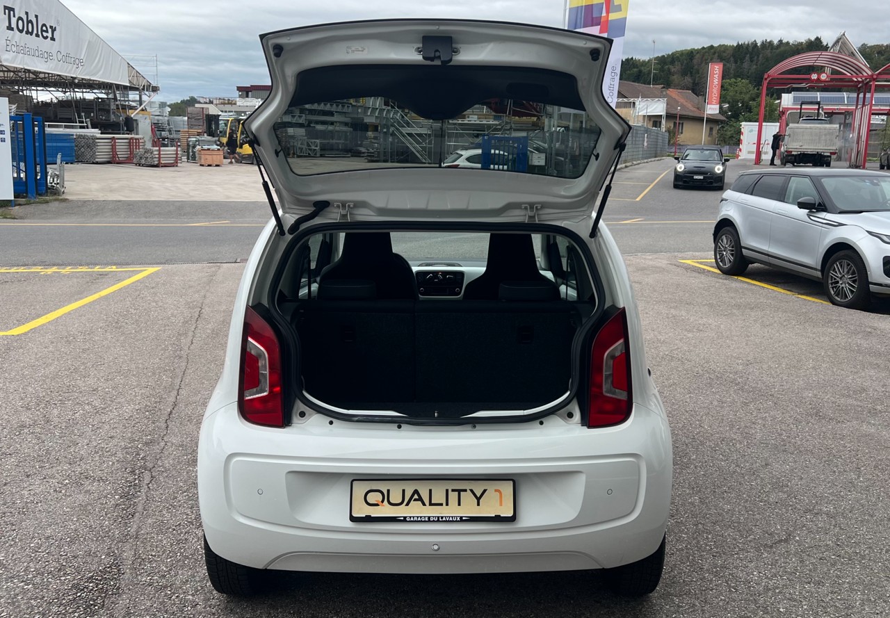 VW Up 1.0 white up ASG-image-15
