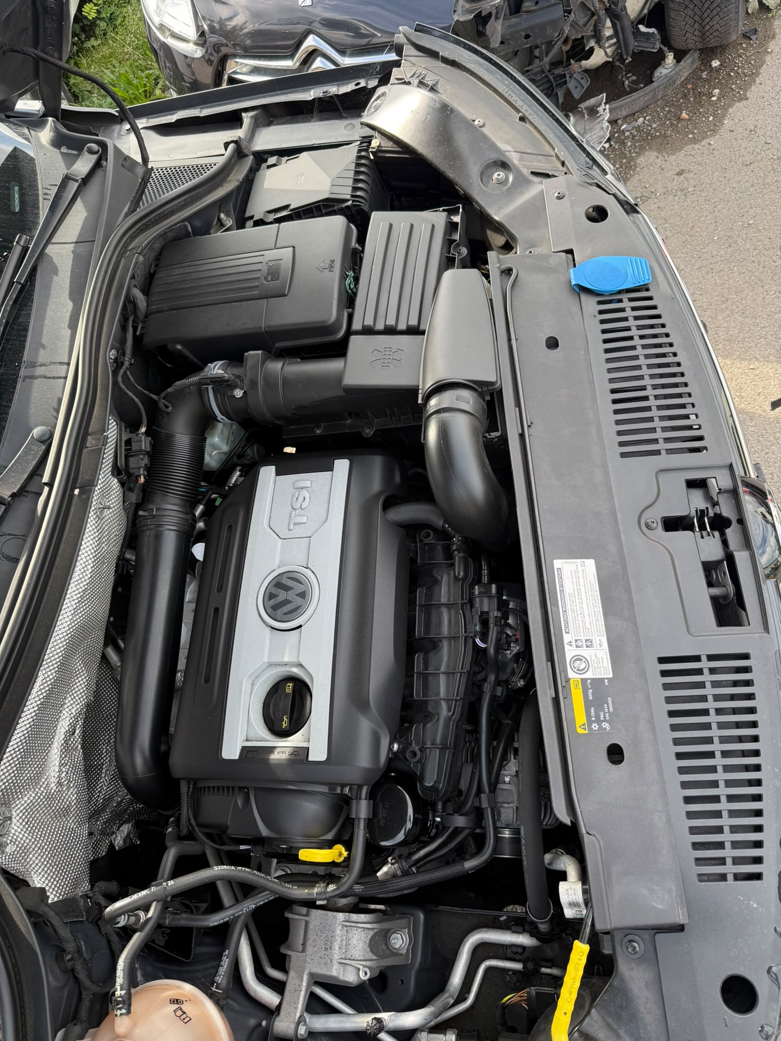 VW Tiguan 2.0 TSI R-Line Design 4Motion DSG-image-4