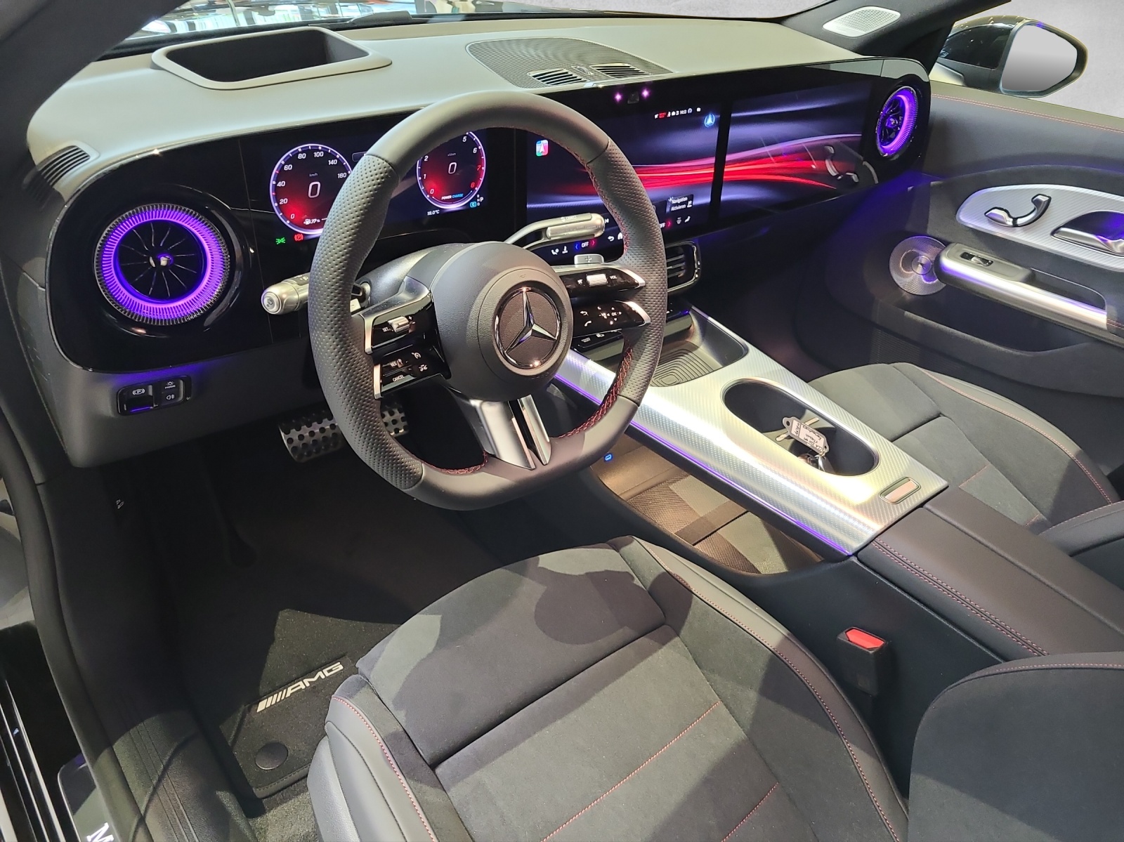 MERCEDES-BENZ CLA 220 AMG Line 4M C178-image-12