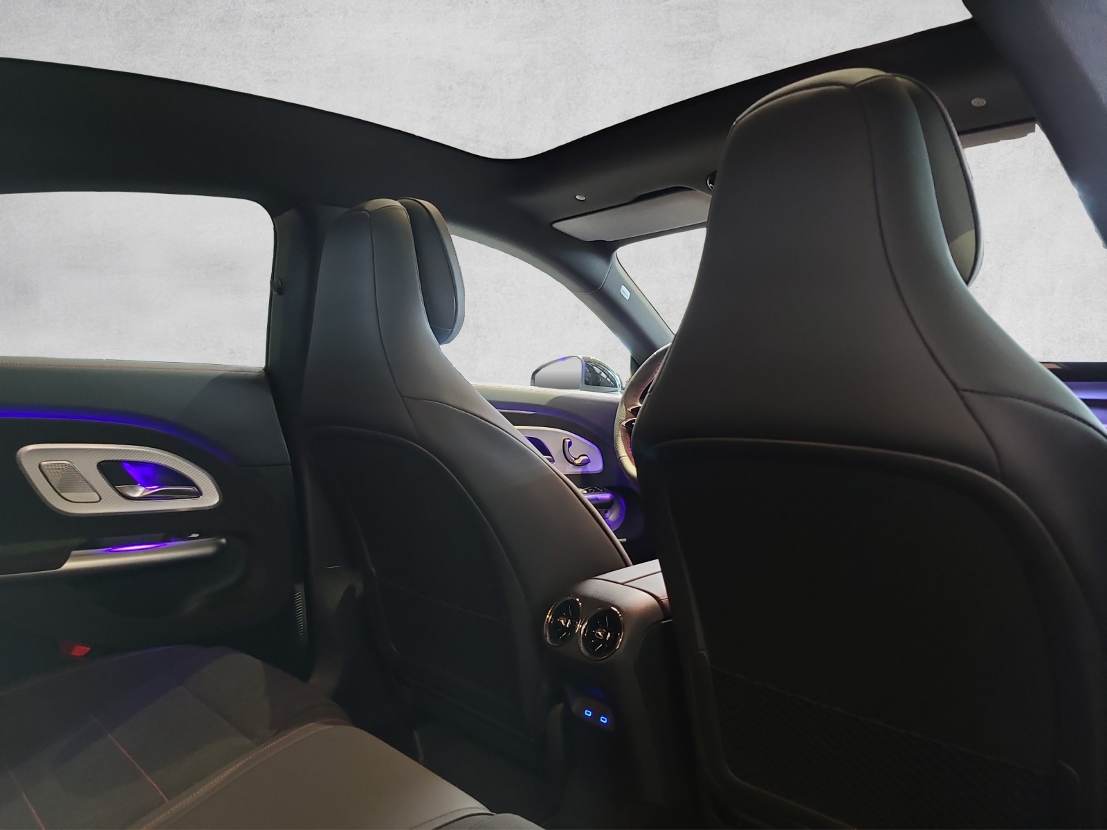 MERCEDES-BENZ CLA 220 AMG Line 4M C178-image-6