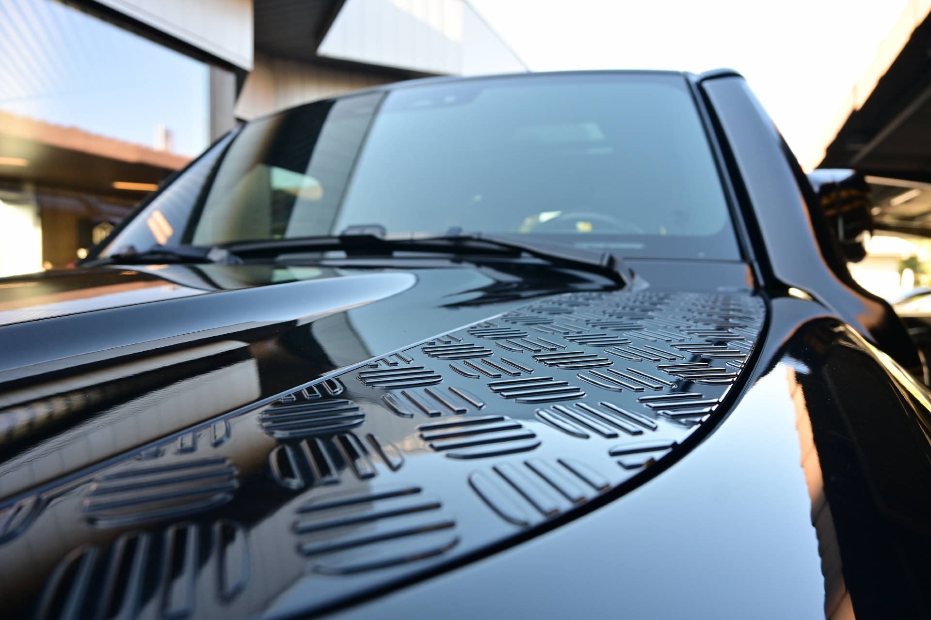 LAND ROVER Defender 110 3.0 D I6 250 X-Dynamic SE-image-11