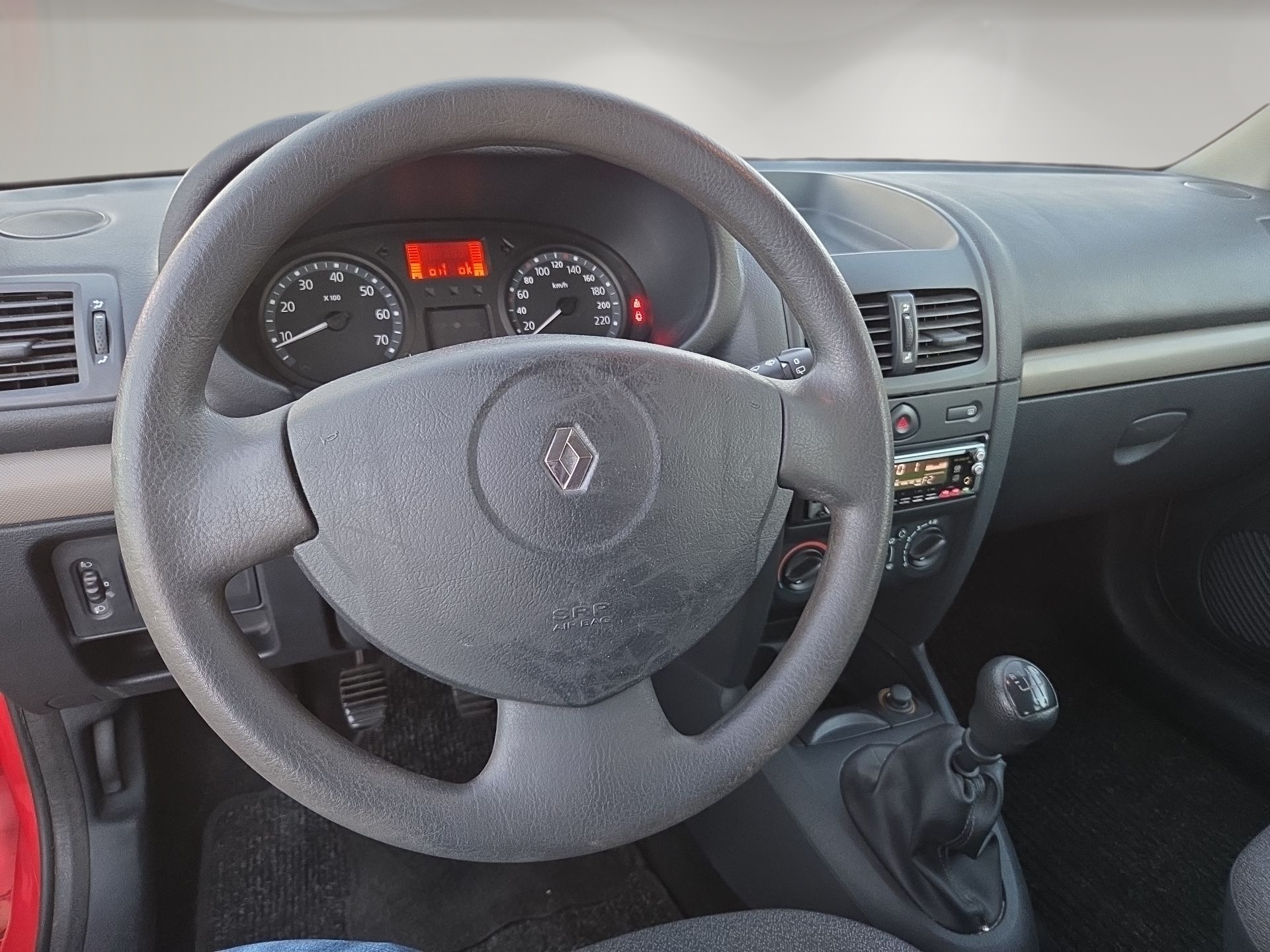 RENAULT Clio 1.2 Authentique Pack-image-5