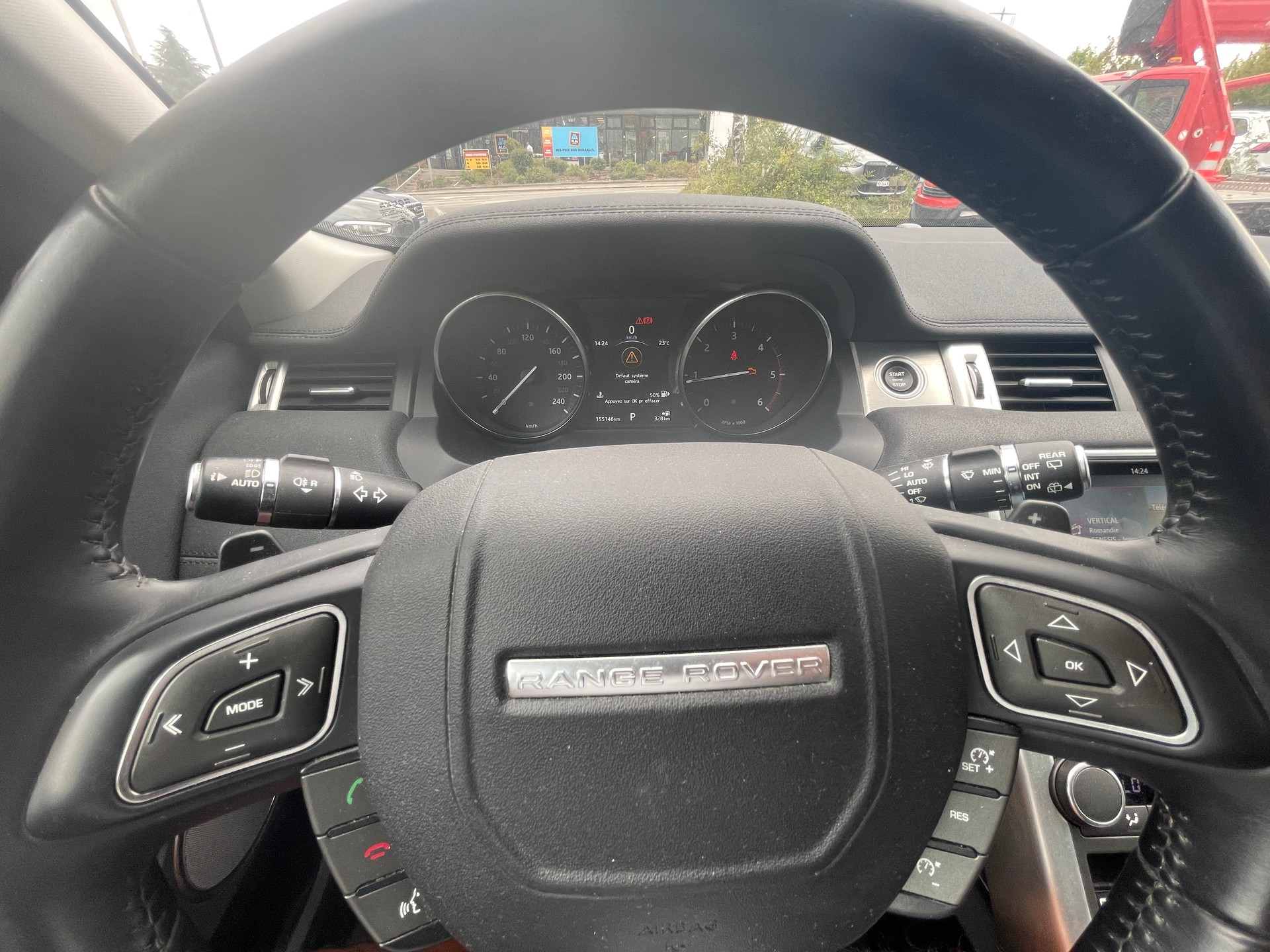 LAND ROVER Range Rover Evoque 2.0 TD4 SE AT9-image-7