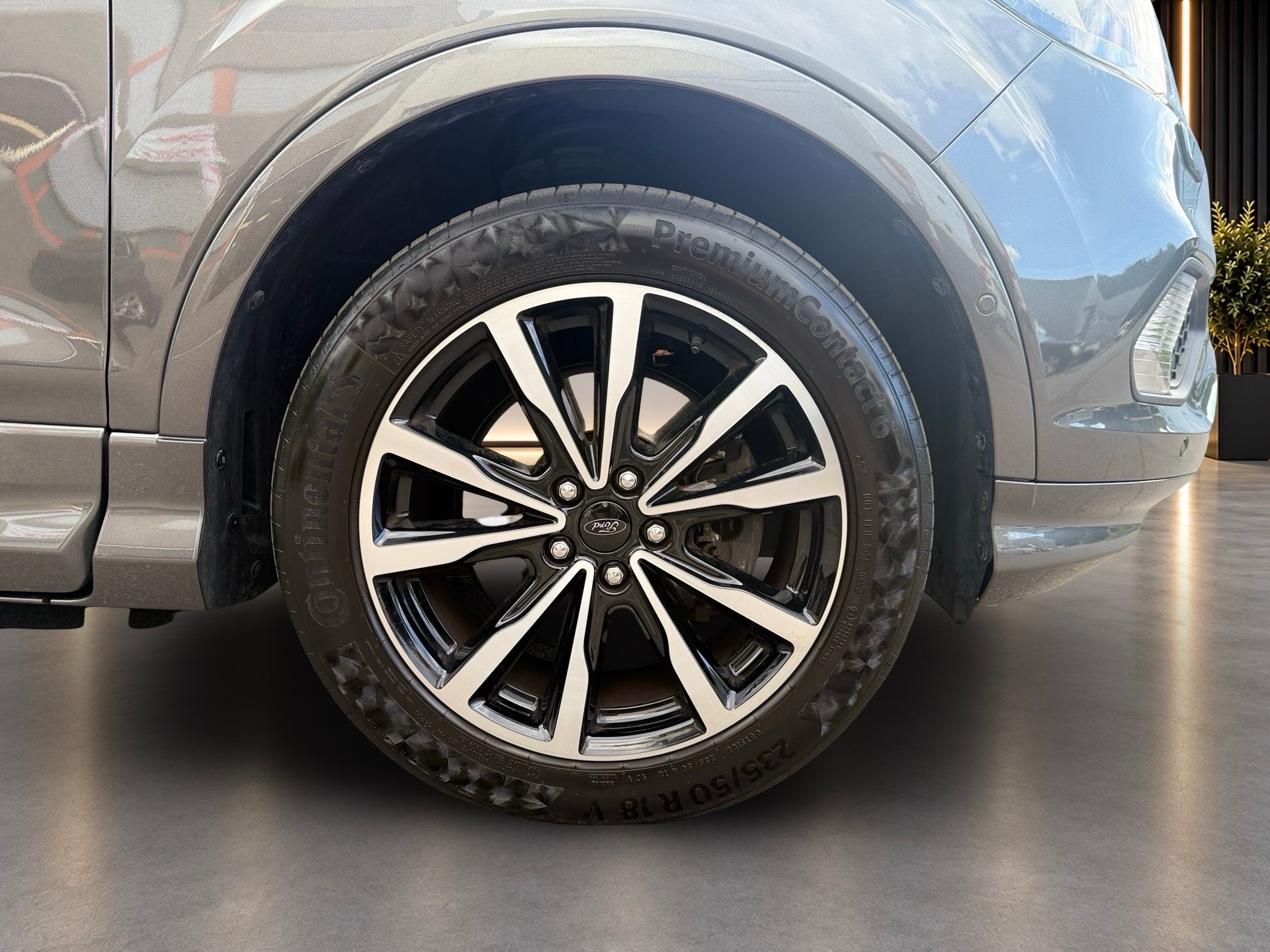 FORD Kuga 1.5 SCTi ST Line High 4WD Automatic-image-6