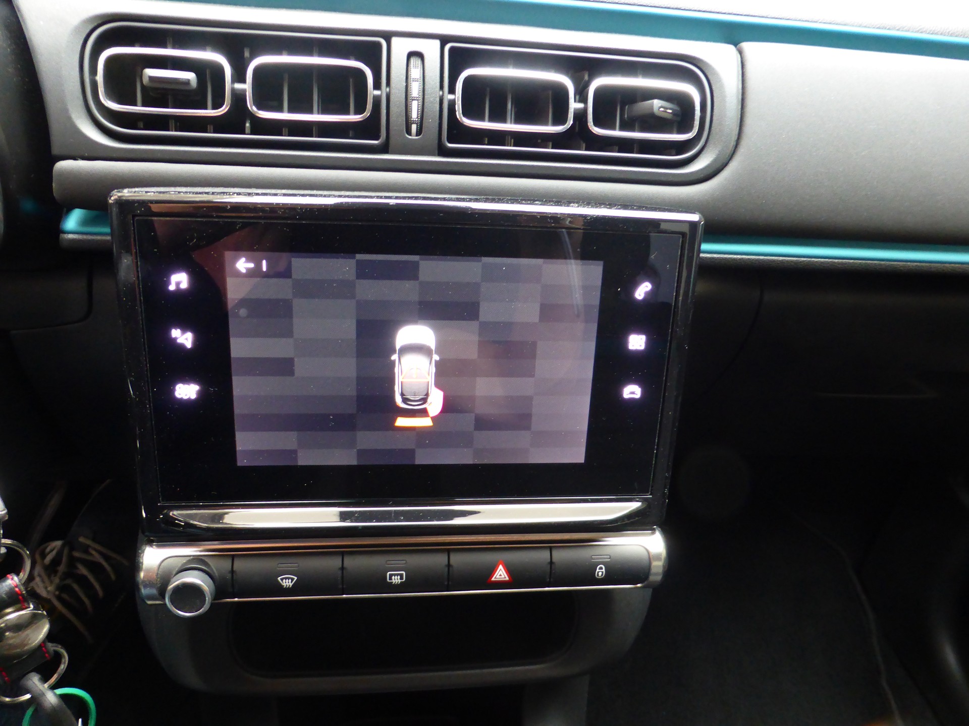 CITROEN C3 1.2i PureTech Swiss Edition-image-9