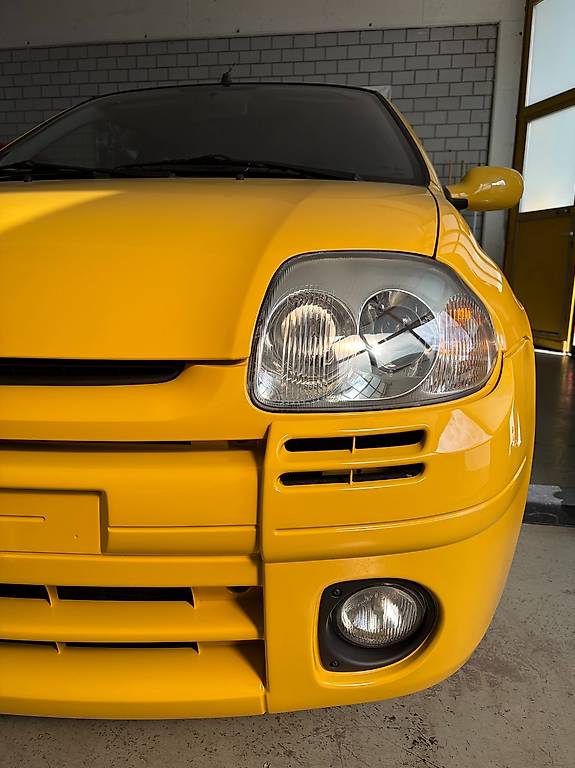 RENAULT CLIO-image-0