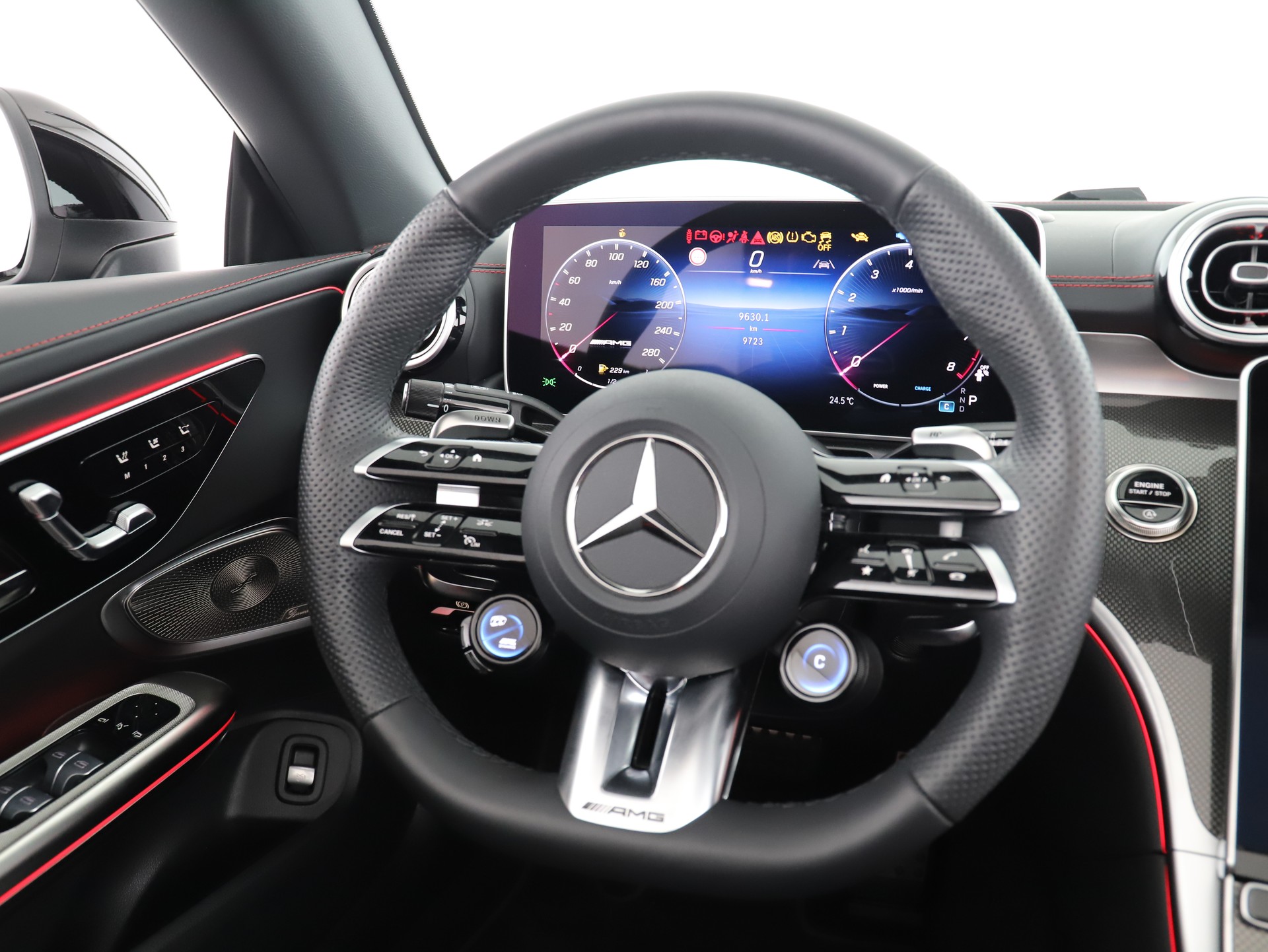 MERCEDES-BENZ CLE AMG 53 Cabrio 4Matic+-image-12
