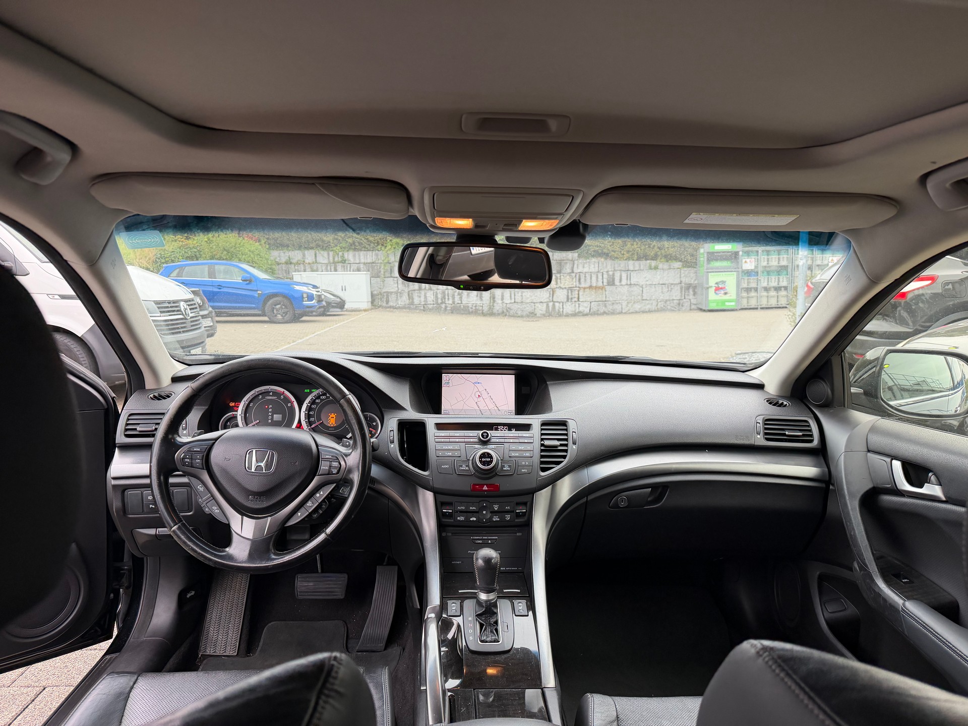 HONDA Accord Tourer 2.2 i-CTDi Executive Advanced Safety Edition-image-3
