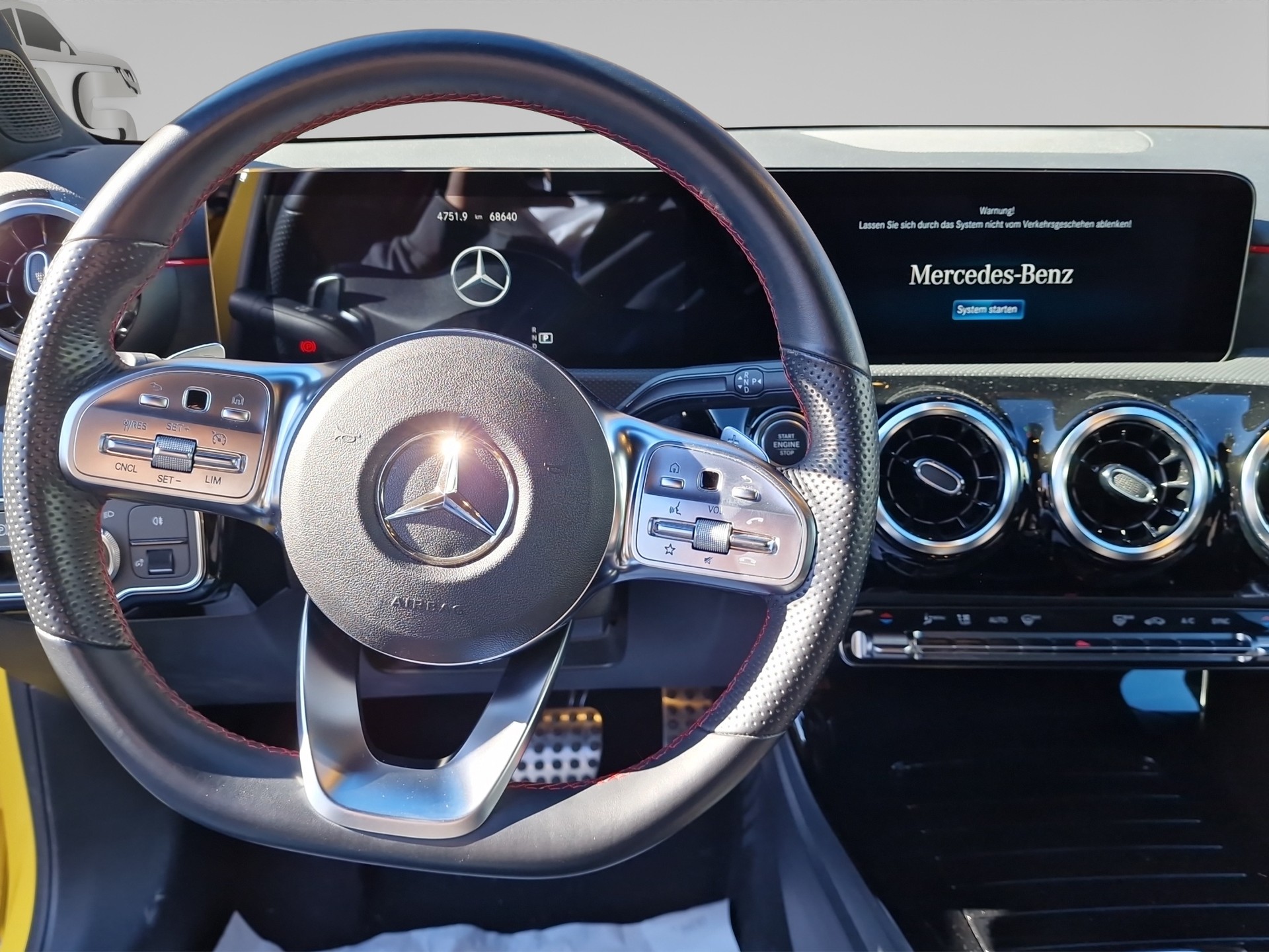MERCEDES-BENZ A 180 Night Star AMG Line 7G-DCT-image-9