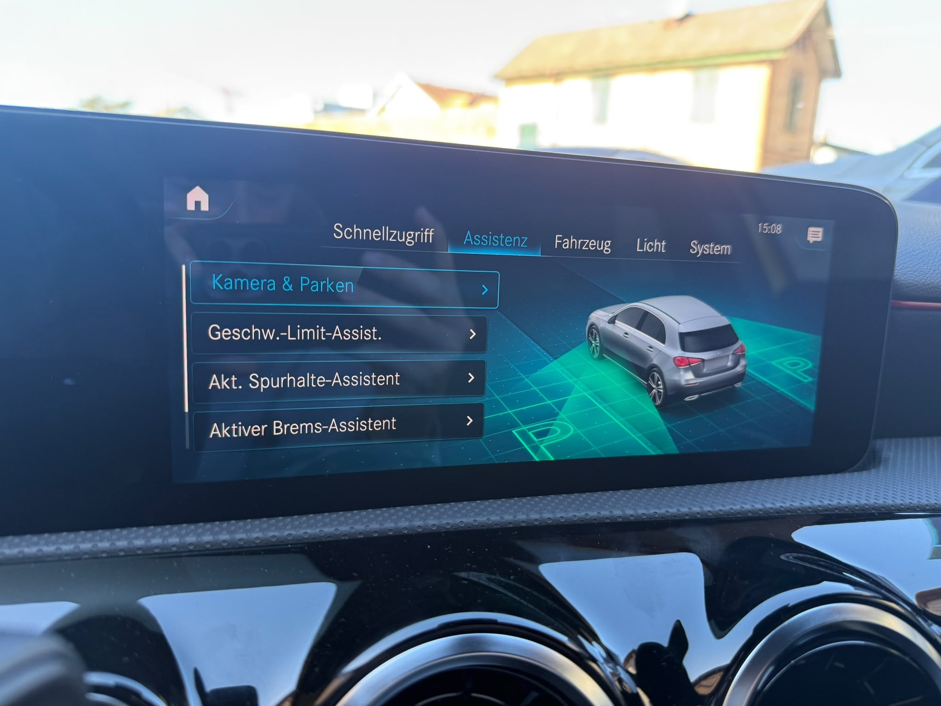 MERCEDES-BENZ A 180 Night Star AMG Line 7G-DCT-image-12
