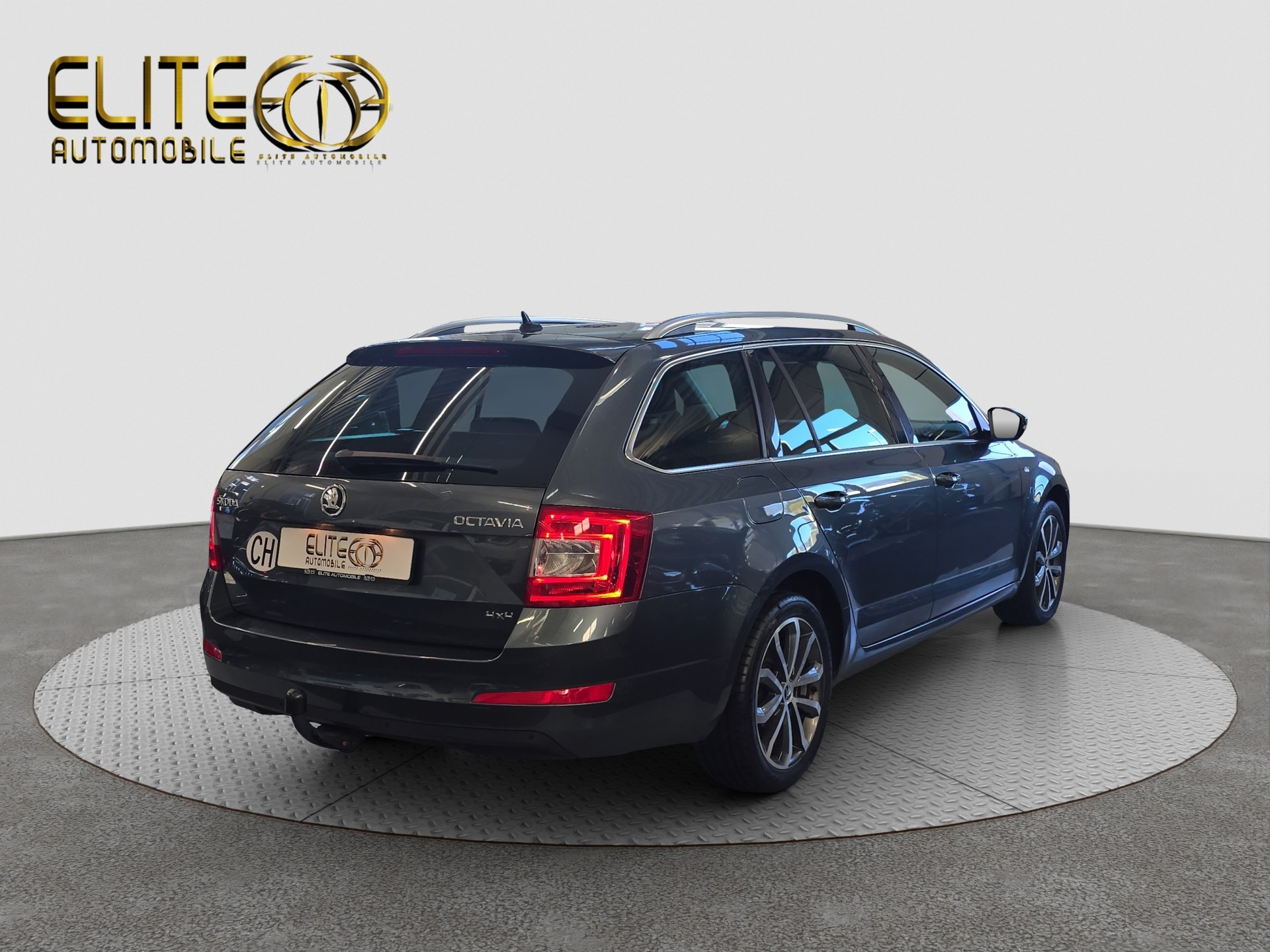 SKODA Octavia Combi 1.8 TSI Ambition 4x4 DSG-image-7