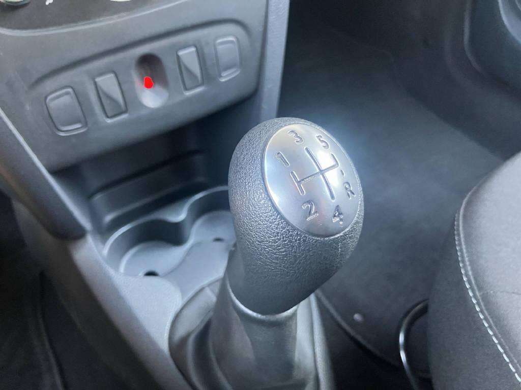DACIA Sandero 1.0 Comfort-image-15