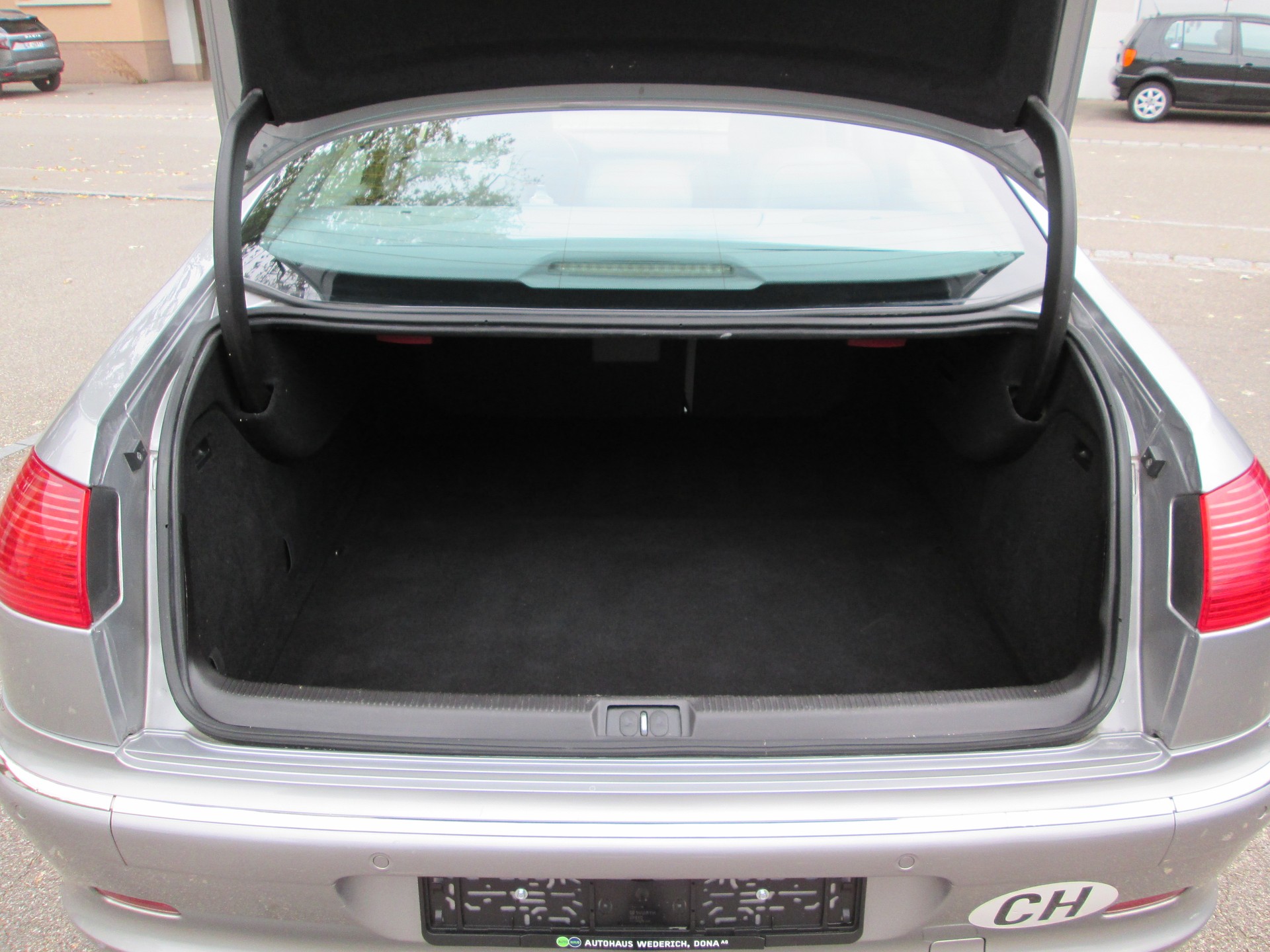 PEUGEOT 607 3.0 24V Luxe-image-9