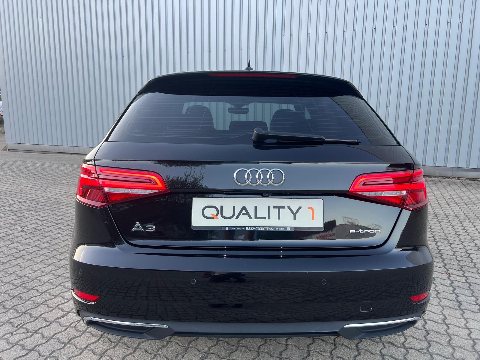 AUDI A3 Sportback 1.4 e-tron Sport S-tronic-image-6