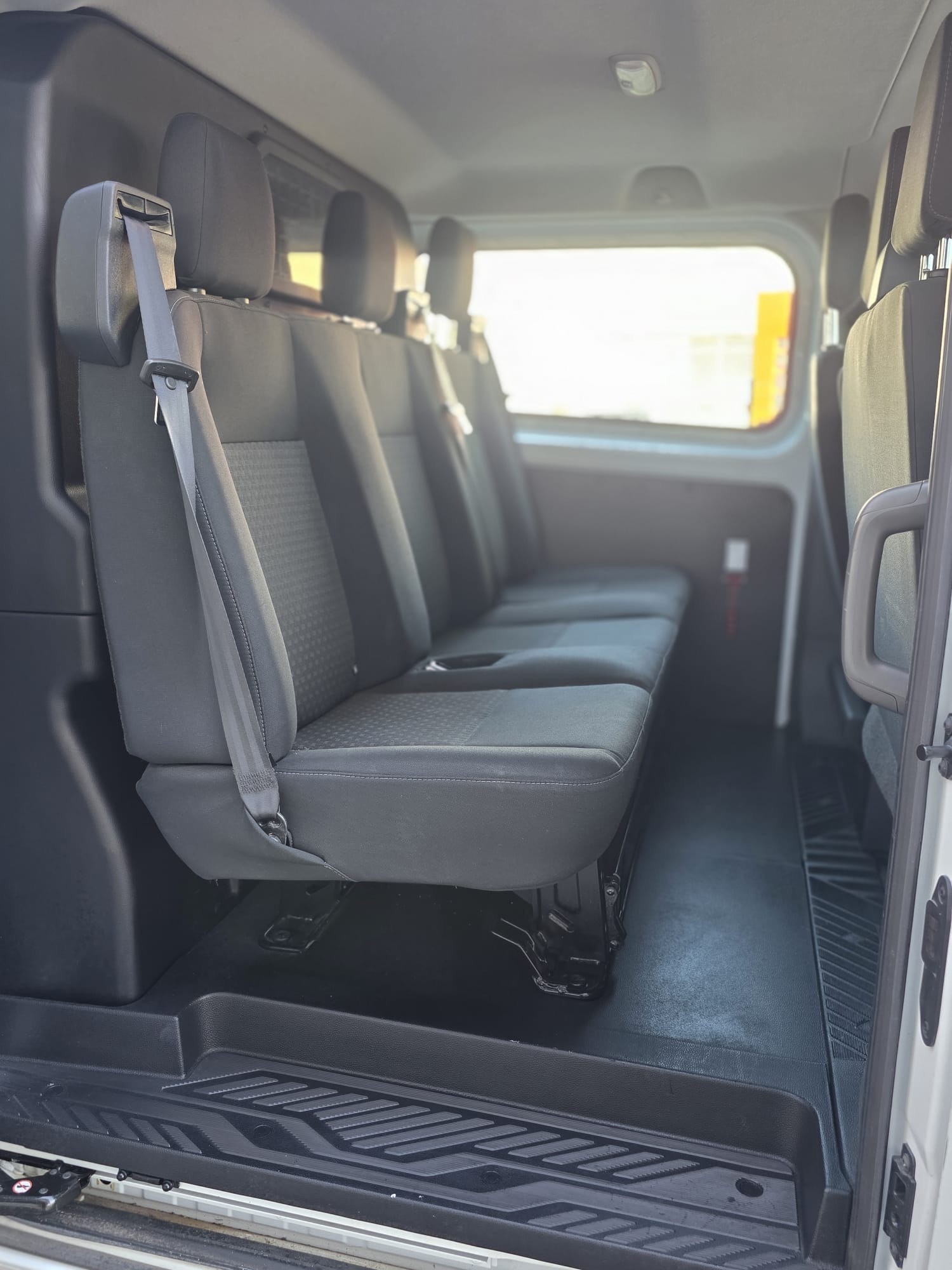 FORD Transit Custom Van 300 L2H1 DK Trend-image-8