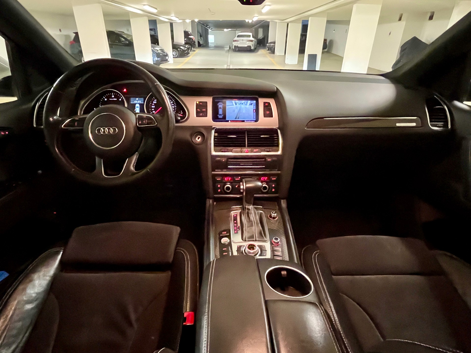 AUDI 4.2 V8 TDI quattro T-Tronic-image-4