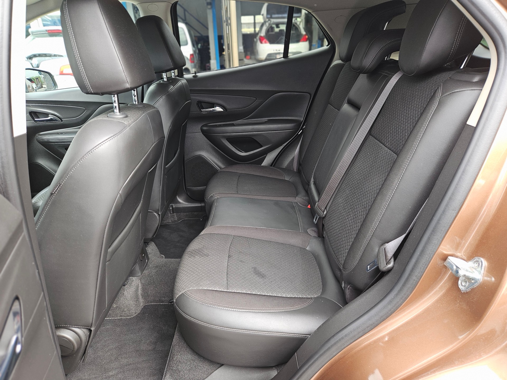 OPEL Mokka X 1.4i 16V Turbo Excellence 4WD Automatik-image-11