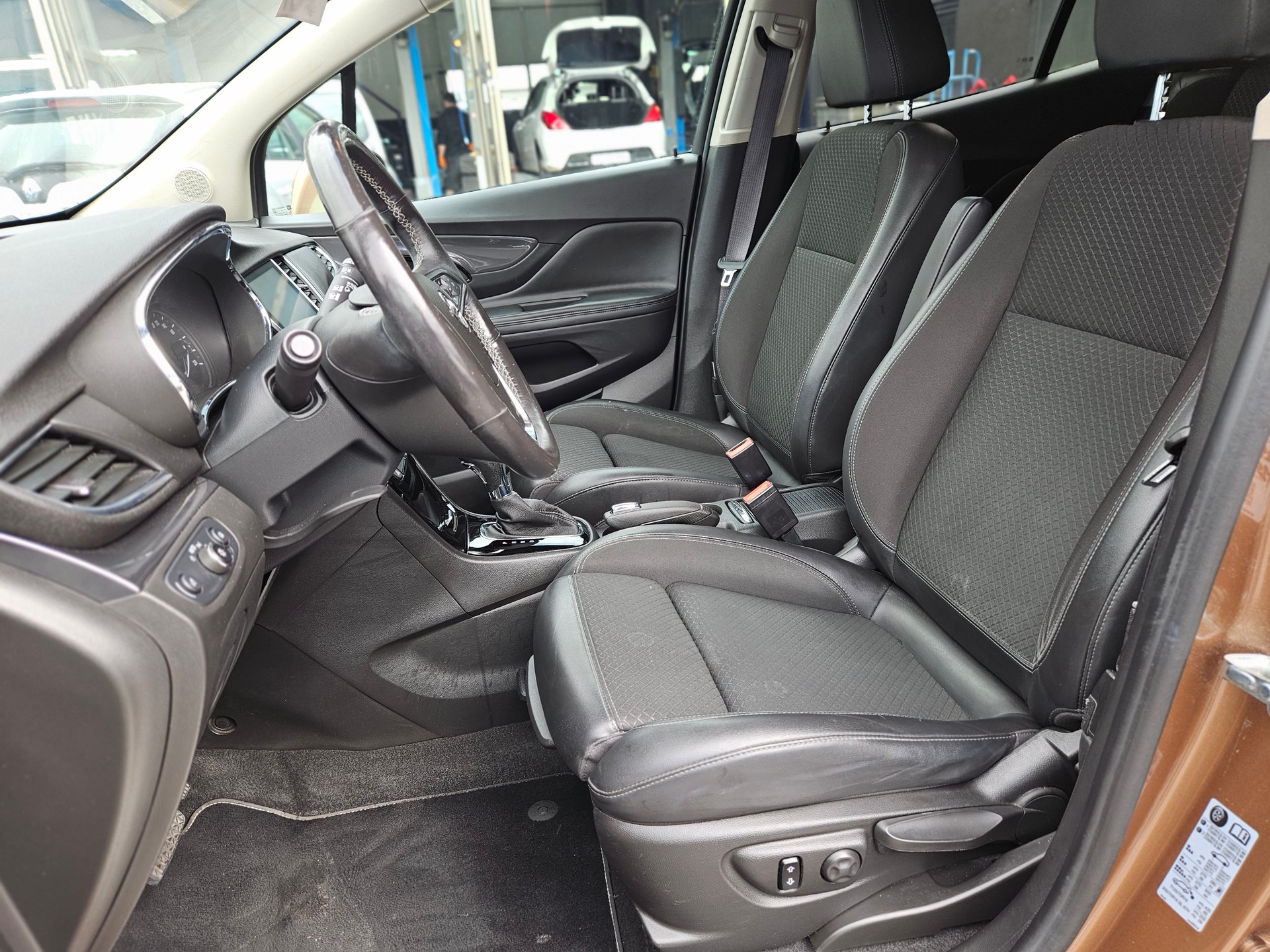 OPEL Mokka X 1.4i 16V Turbo Excellence 4WD Automatik-image-13