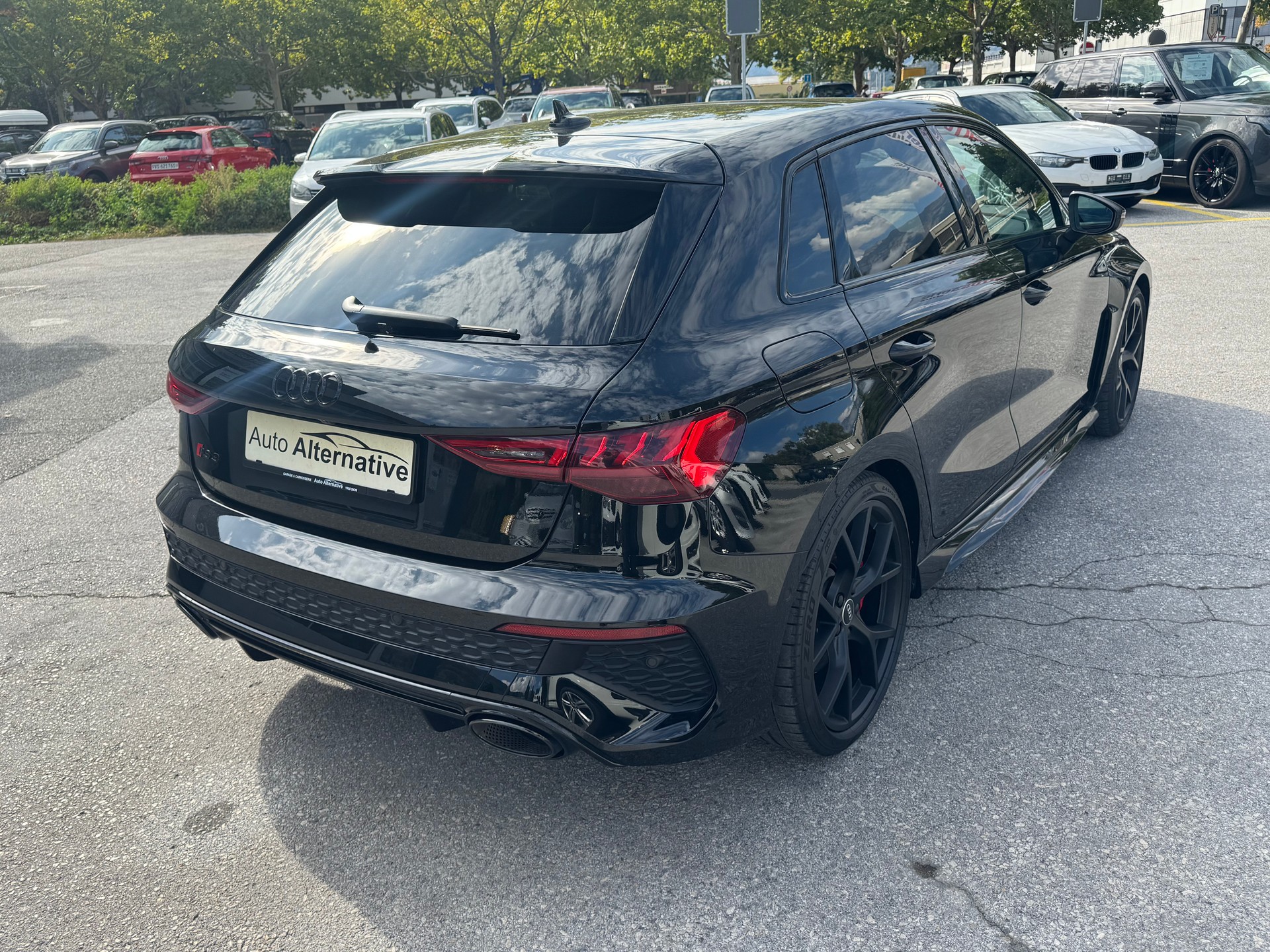 AUDI RS3 Sportback 2.5 TSI quattro S-tronic-image-3