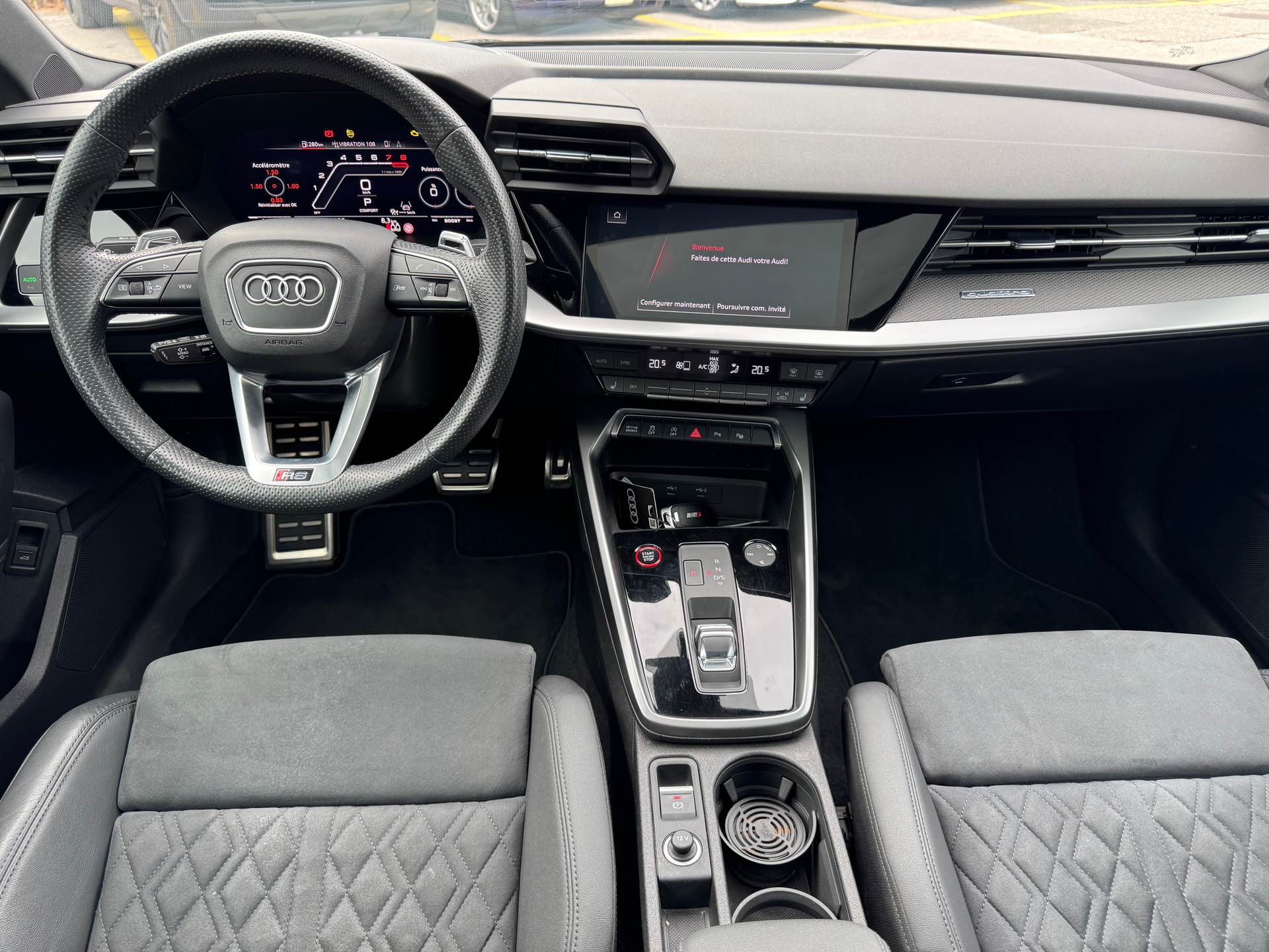 AUDI RS3 Sportback 2.5 TSI quattro S-tronic-image-24