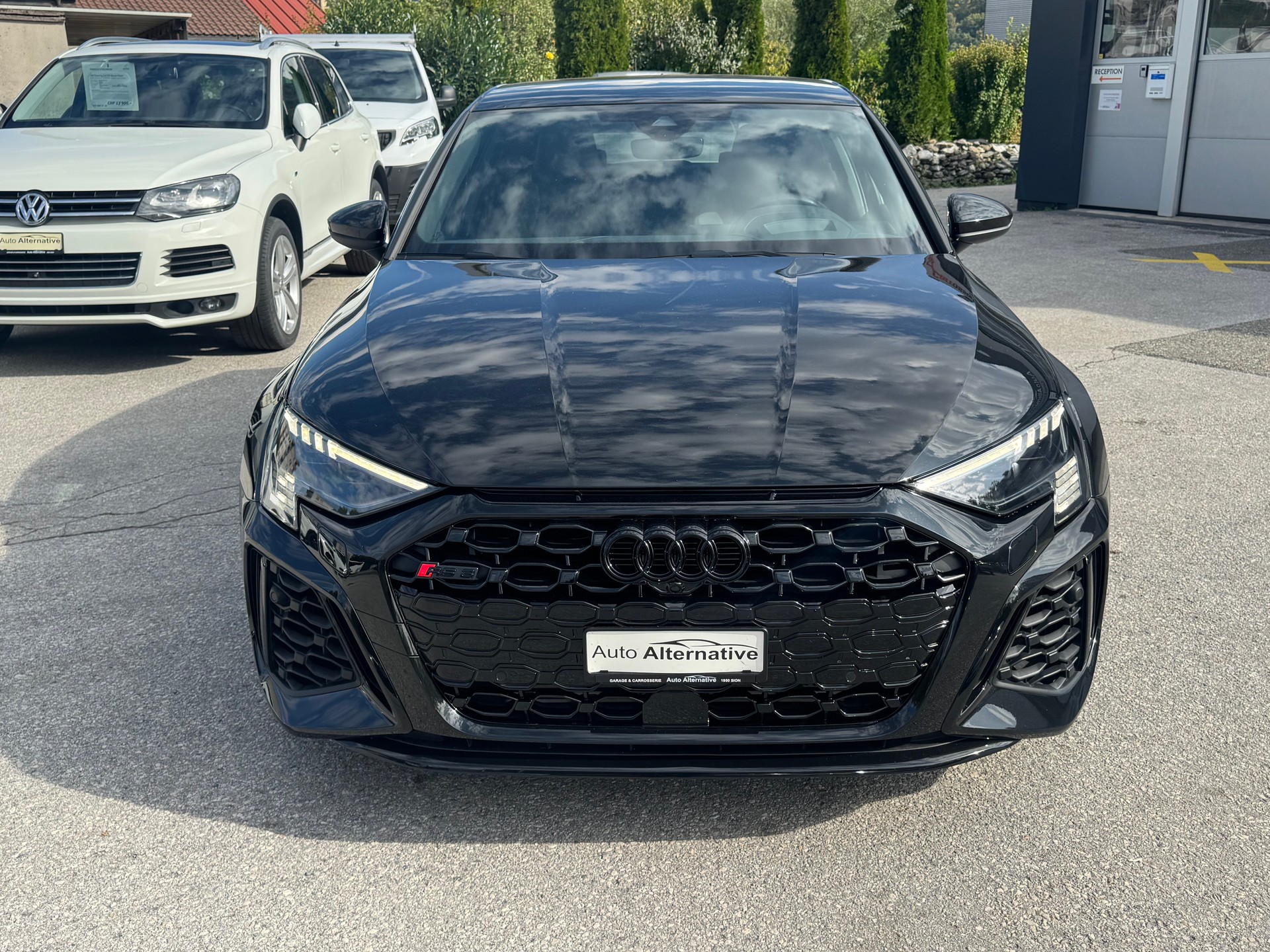 AUDI RS3 Sportback 2.5 TSI quattro S-tronic-image-10
