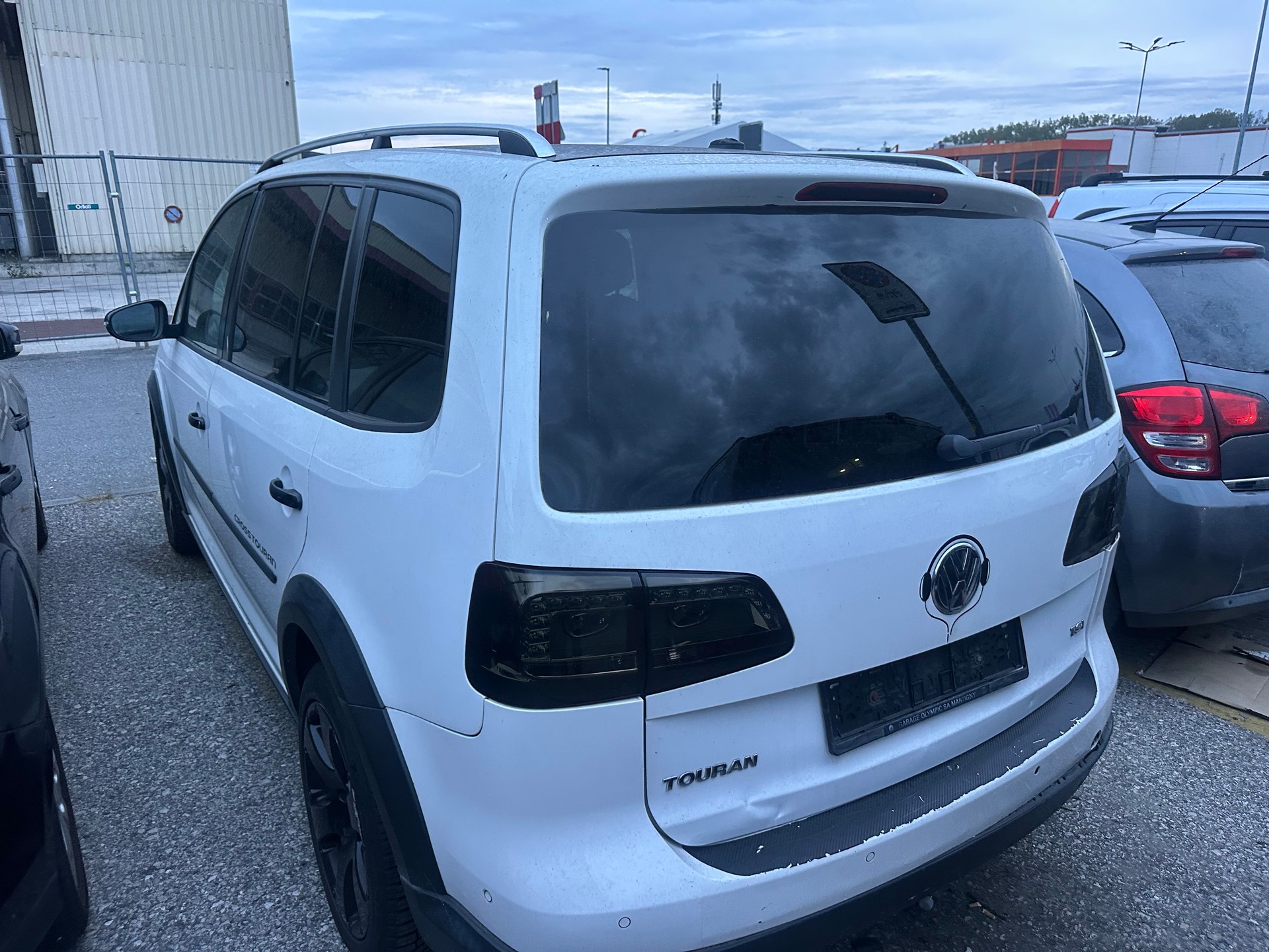 VW Touran 1.4 TSI Cup-image-10